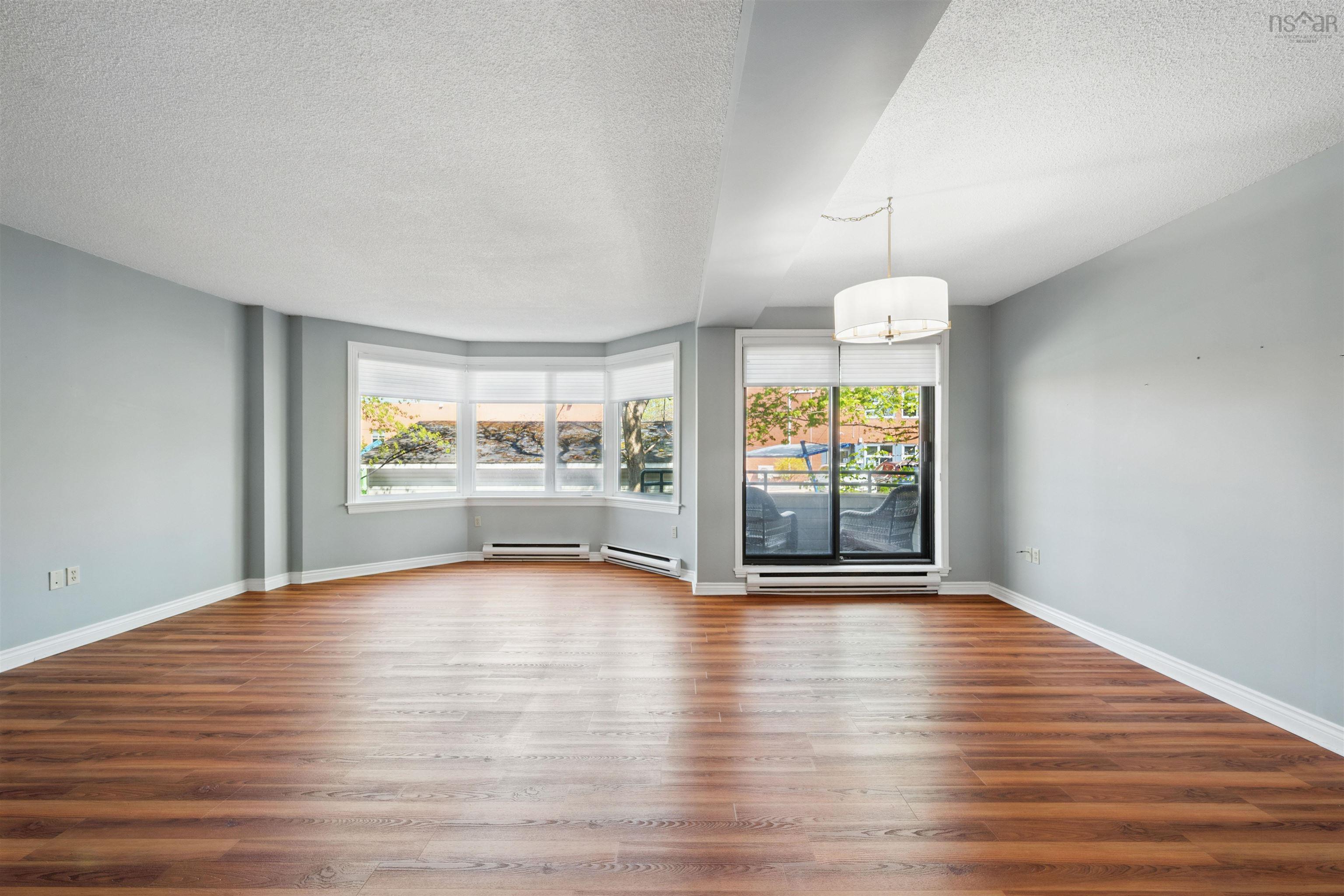 112 1350 Oxford Street, Halifax, NS (MLS 202600386)