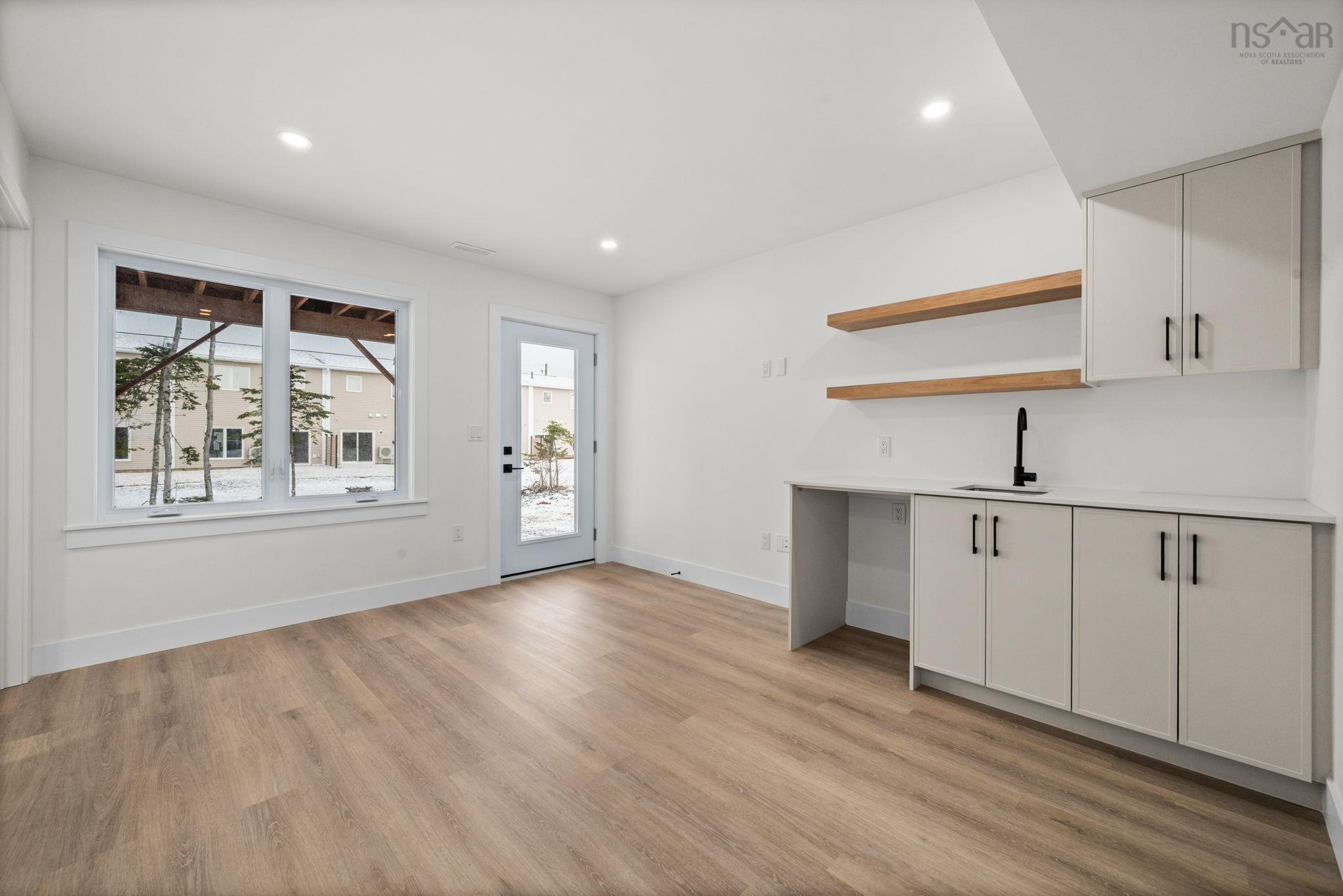 E 140 Stephs Street, Bedford, NS (MLS 202600403)