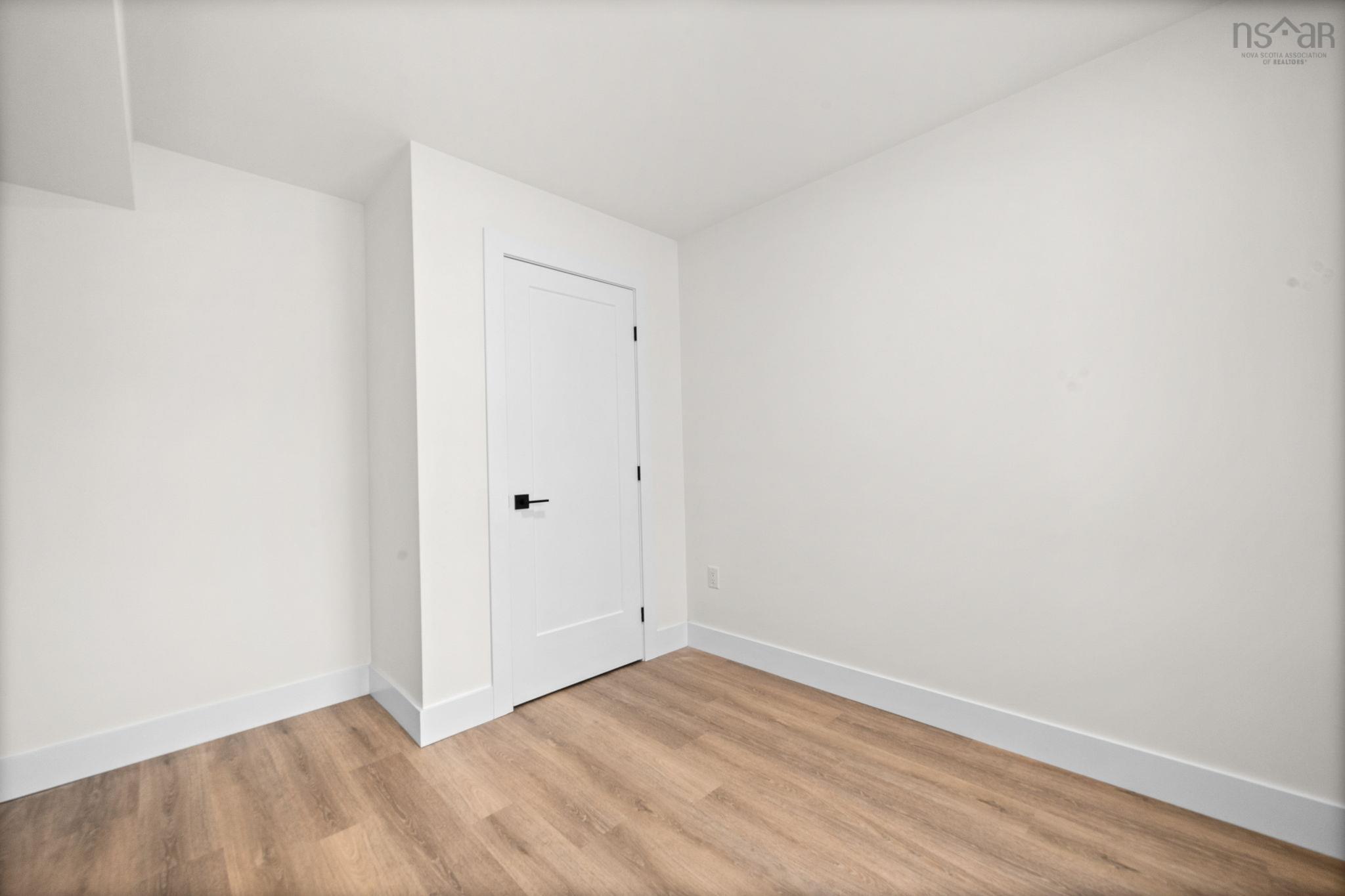 E 140 Stephs Street, Bedford, NS (MLS 202600403)