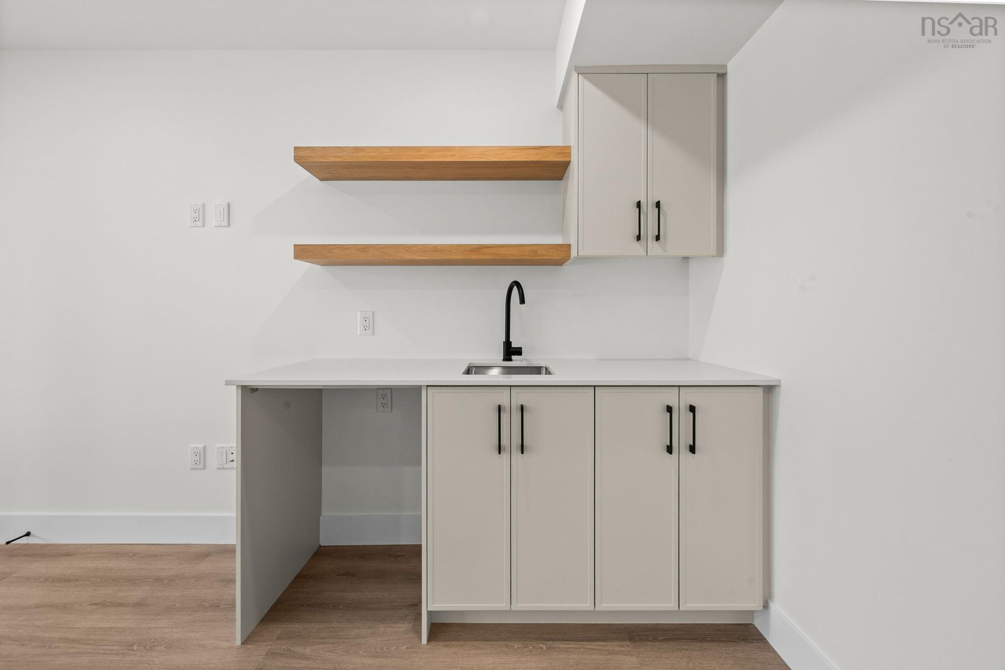 E 140 Stephs Street, Bedford, NS (MLS 202600403)