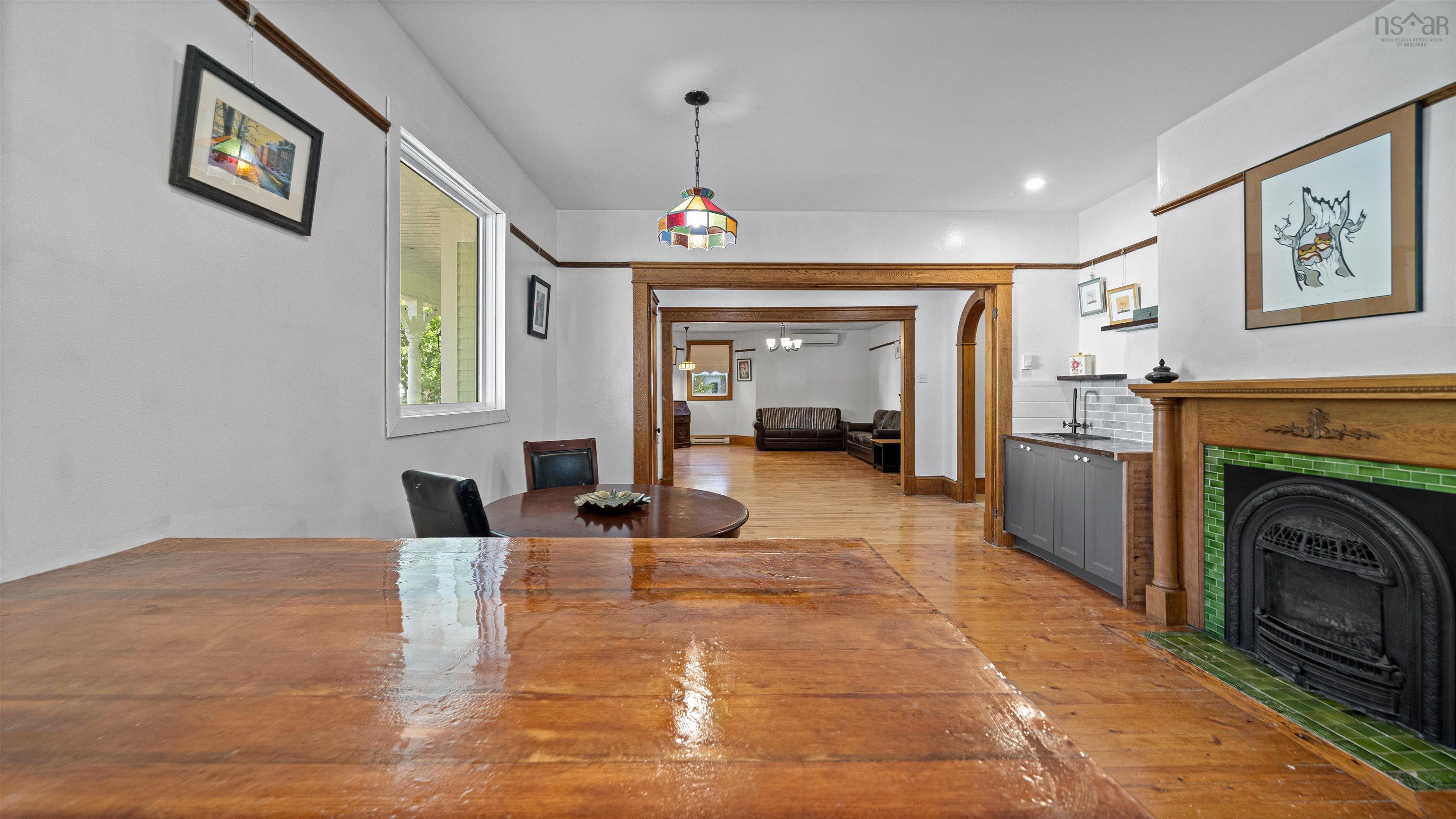 $465,000.00: 366 Main Street, Middleton