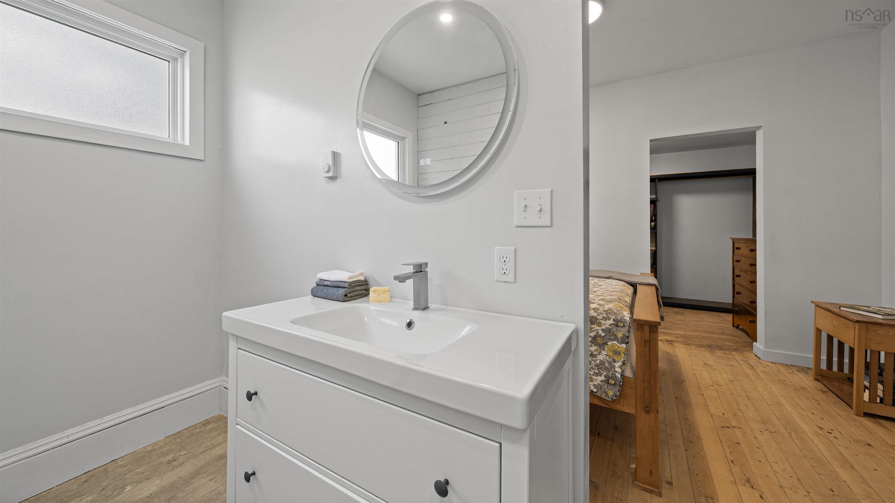 $465,000.00: 366 Main Street, Middleton