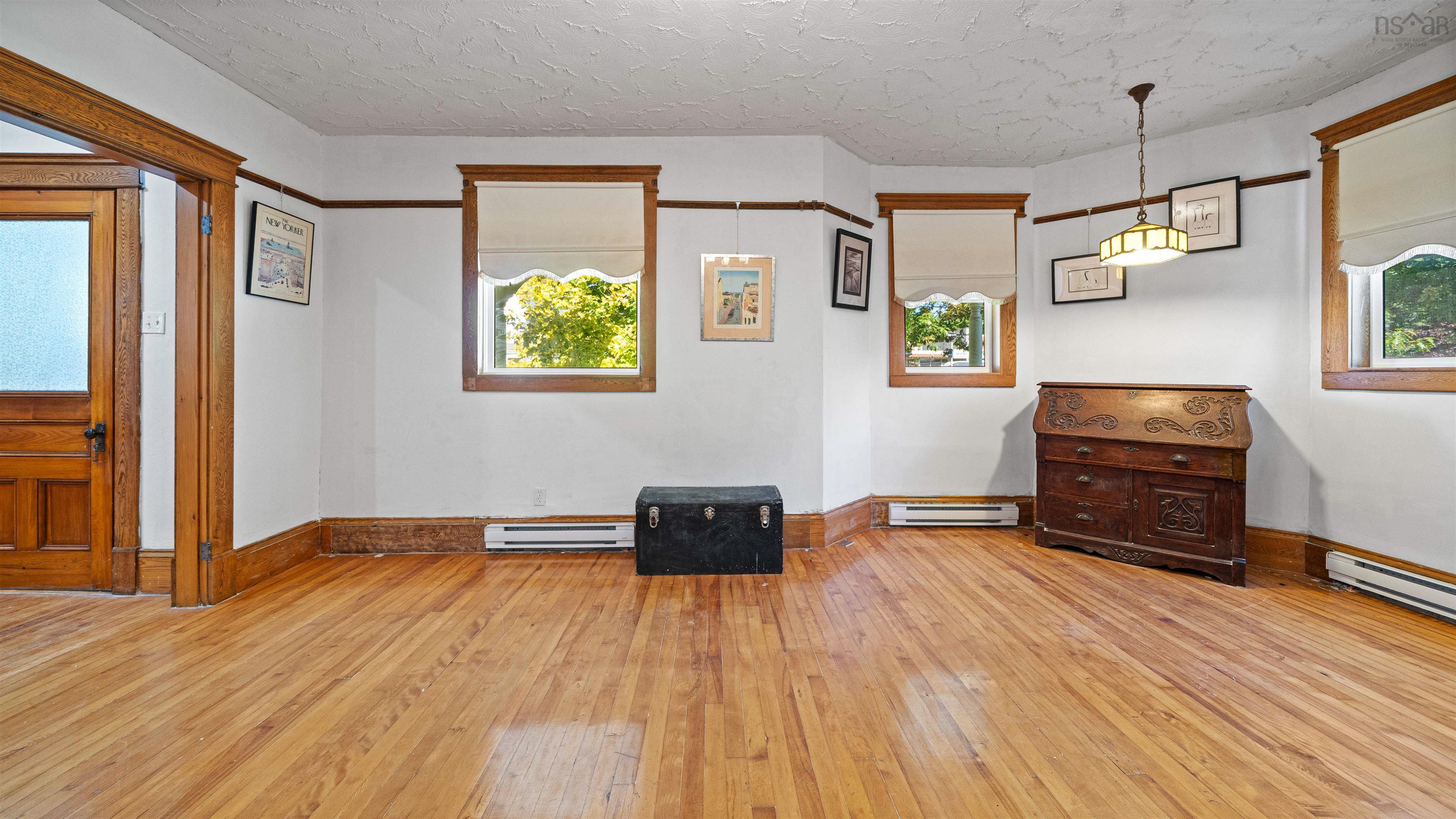 $465,000.00: 366 Main Street, Middleton