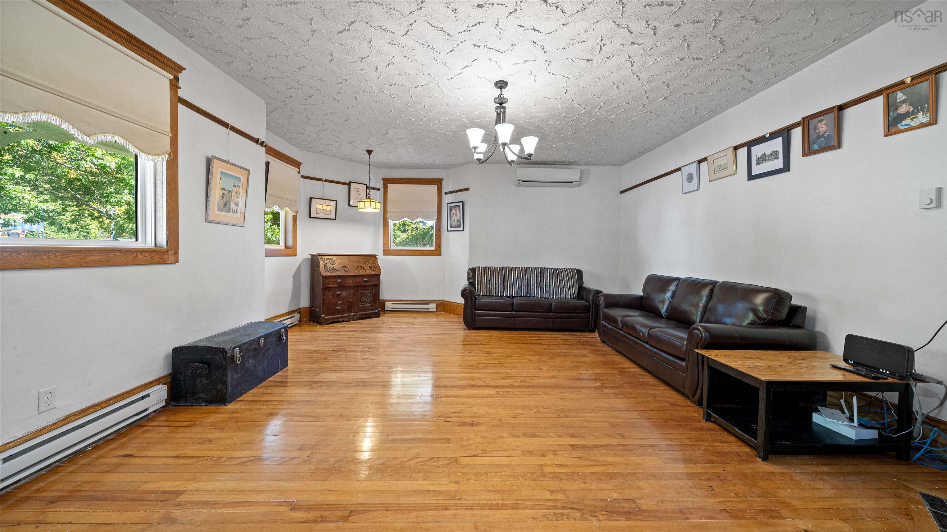 $465,000.00: 366 Main Street, Middleton