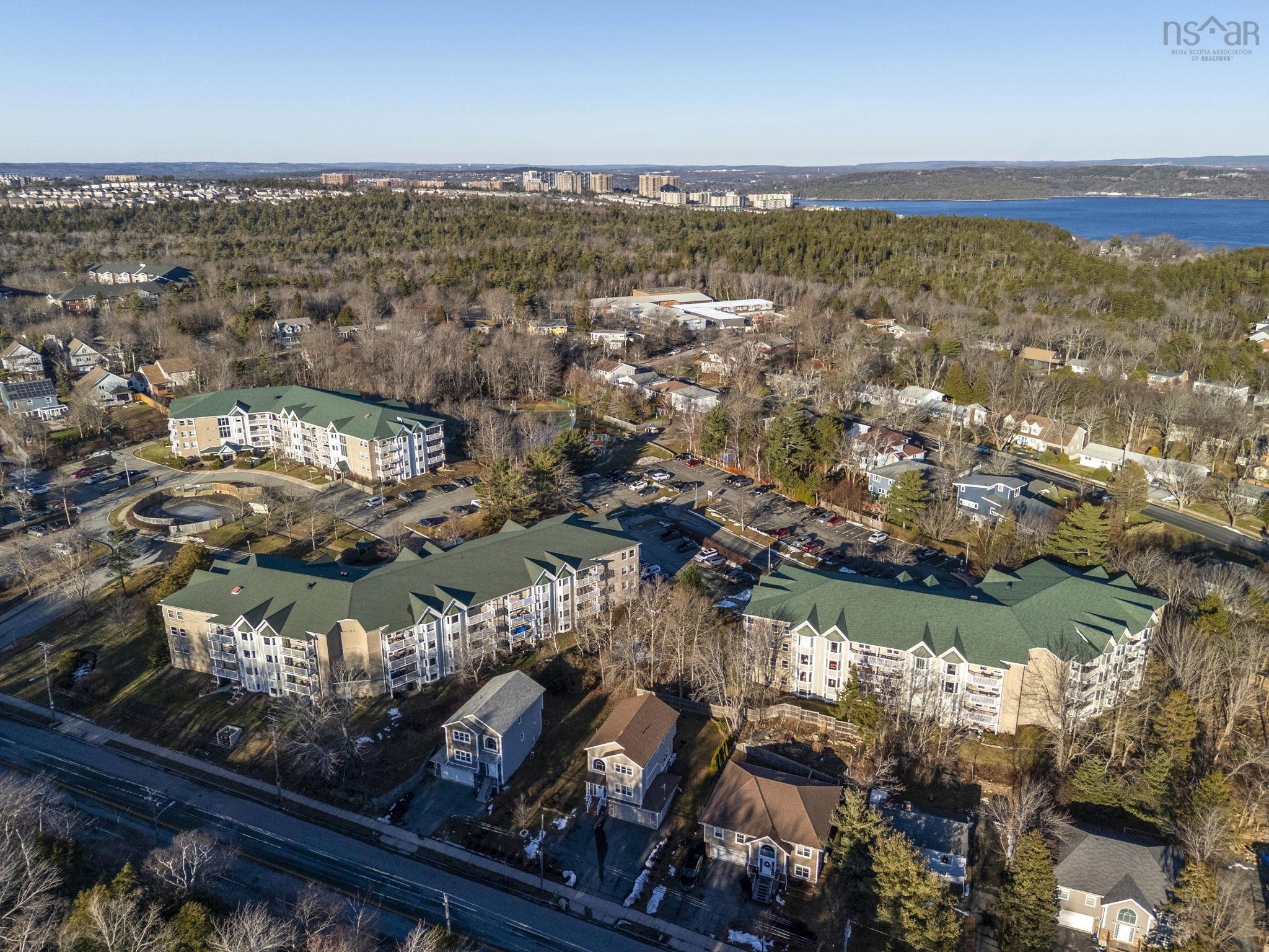 209 87 Kearney Lake Drive, Halifax, NS (MLS 202600411)