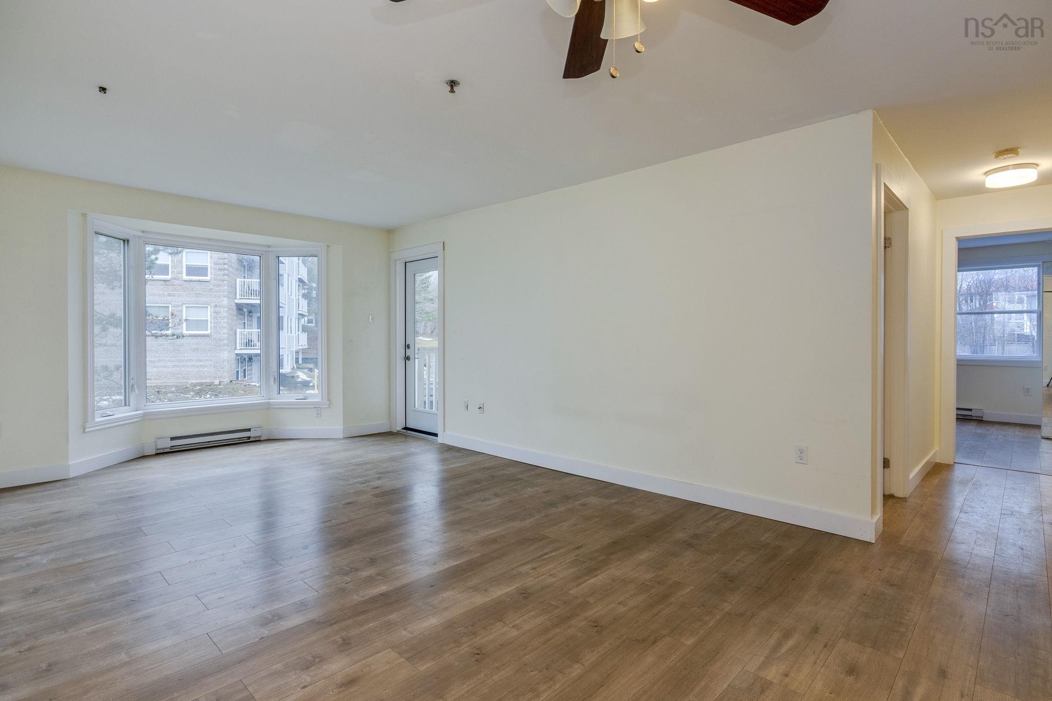 209 87 Kearney Lake Drive, Halifax, NS (MLS 202600411)