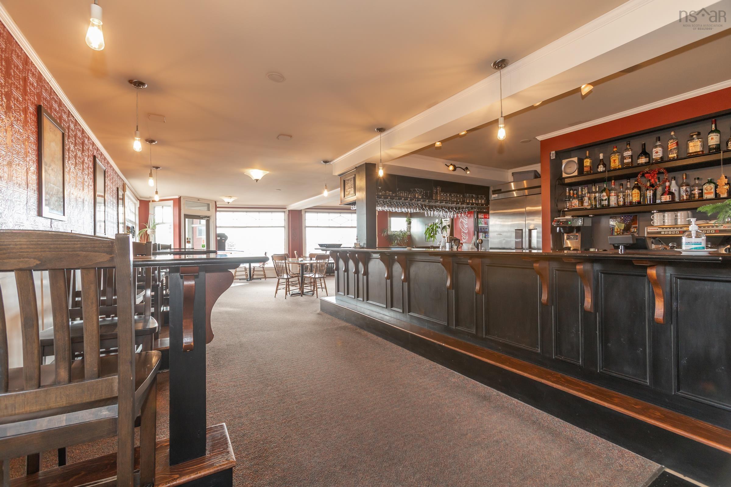 $799,000.00: 272-274 St George & 59-61 St James Street, Annapolis Royal