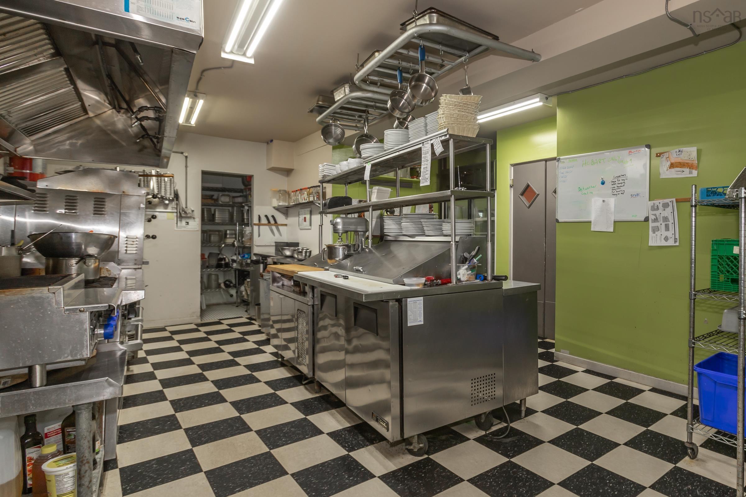 $799,000.00: 272-274 St George & 59-61 St James Street, Annapolis Royal