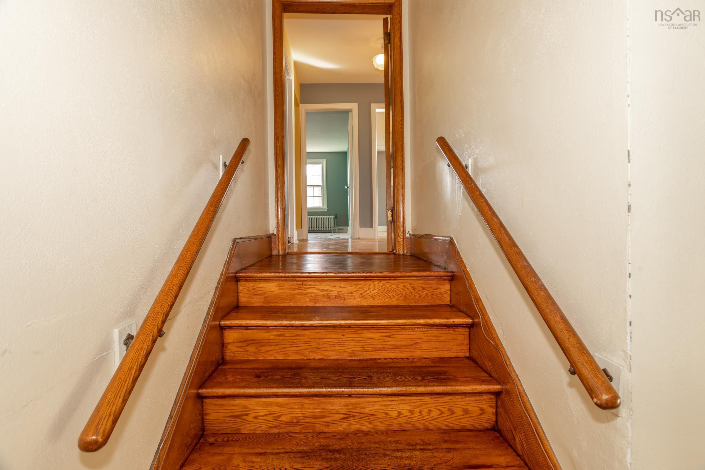 $799,000.00: 272-274 St George & 59-61 St James Street, Annapolis Royal