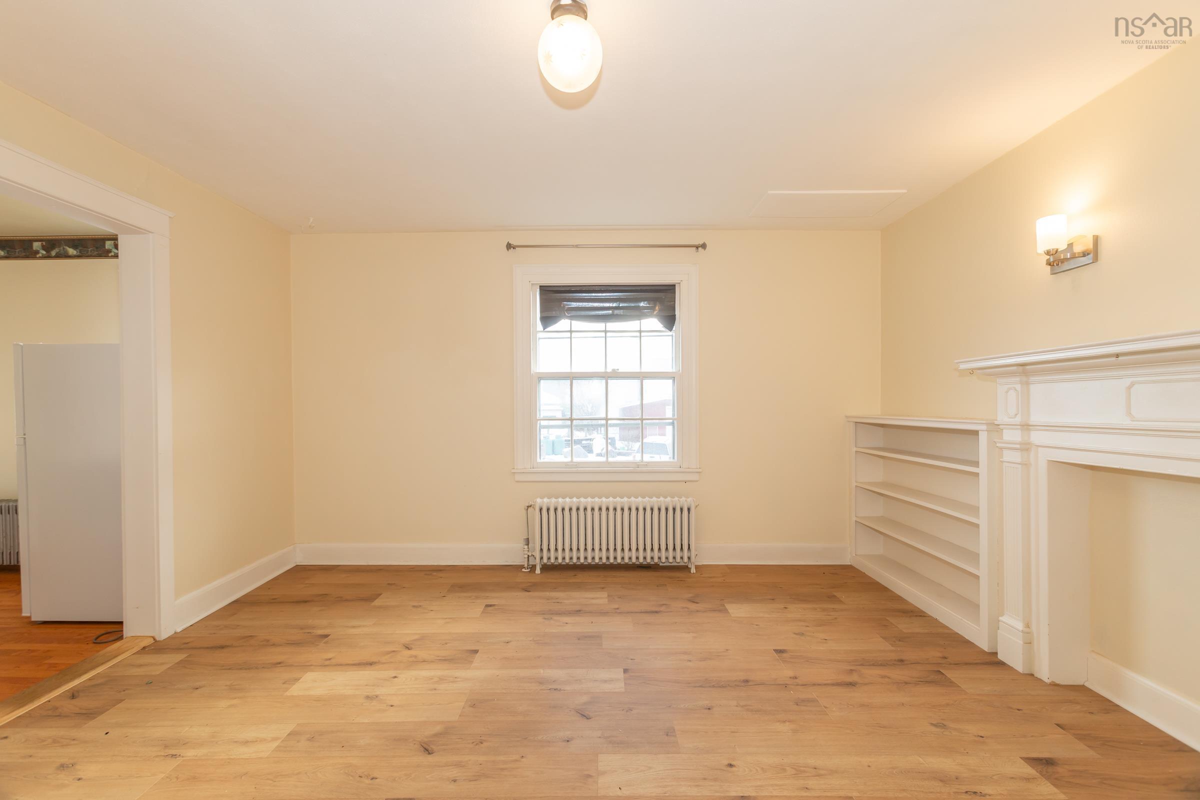 $799,000.00: 272-274 St George & 59-61 St James Street, Annapolis Royal