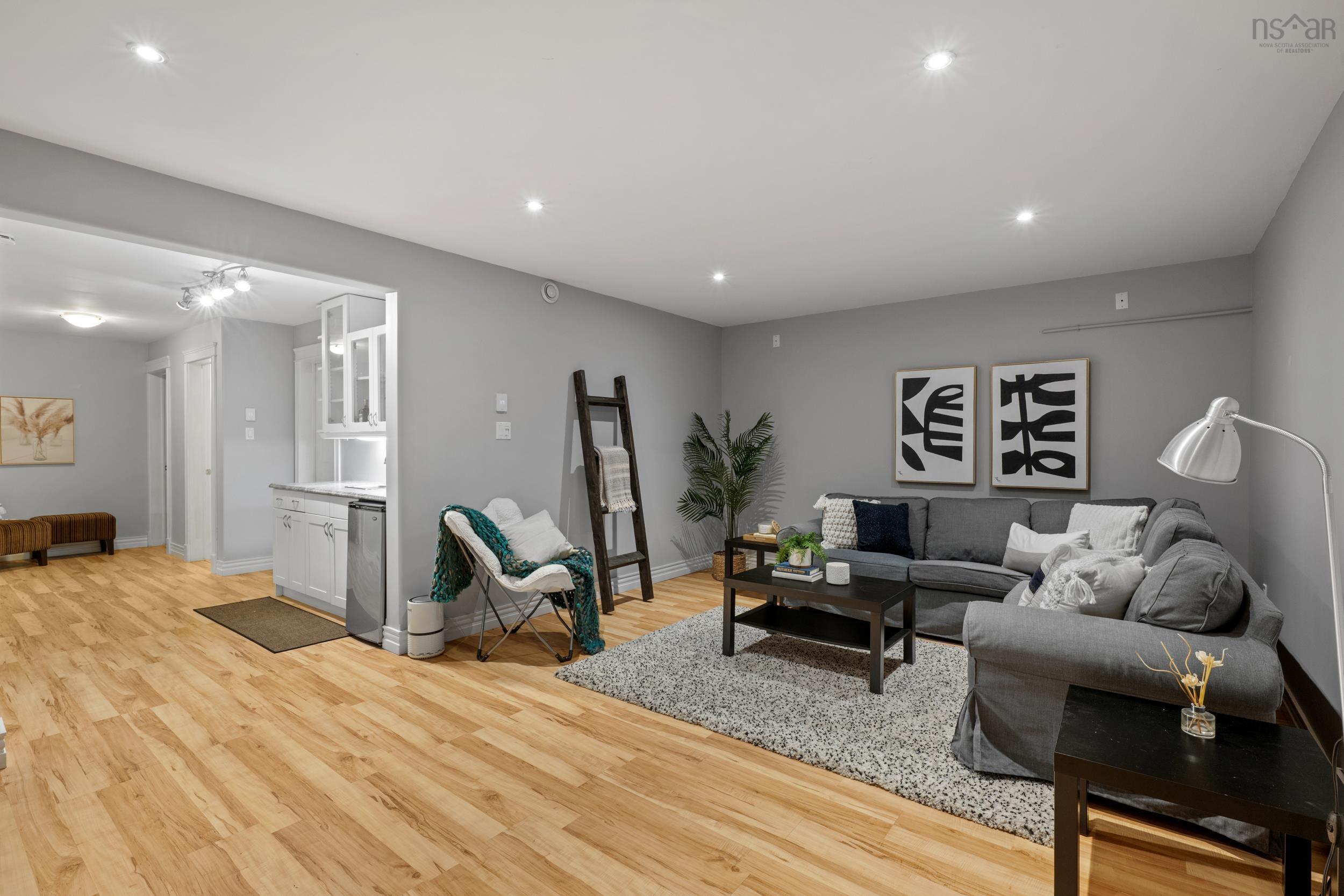 $530,000.00: 38 Greenside Lane, Hammonds Plains