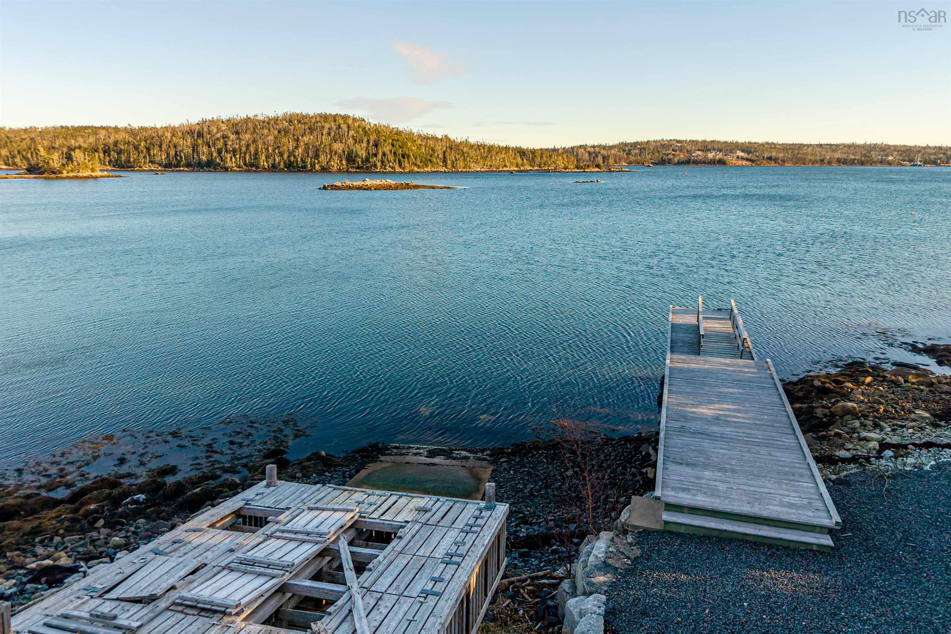 $450,000.00: 4520 Prospect Road, Bayside