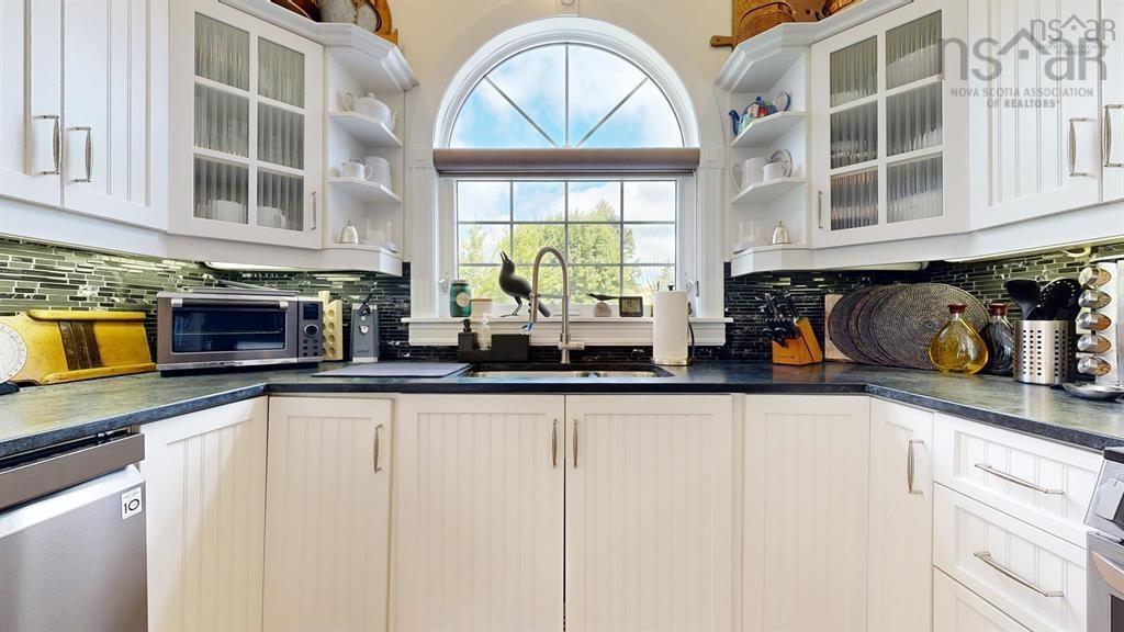 $549,000.00: 41 Post Office Road, Clyde River