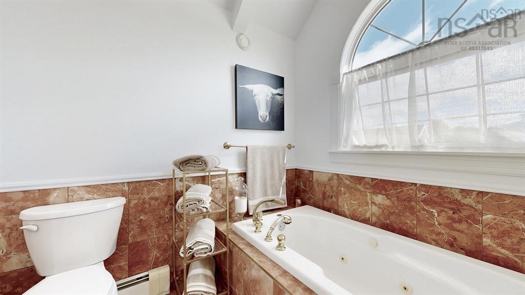 $549,000.00: 41 Post Office Road, Clyde River