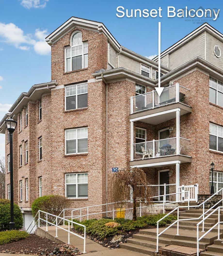 $525,000.00: 302 30 Waterfront Drive, Bedford