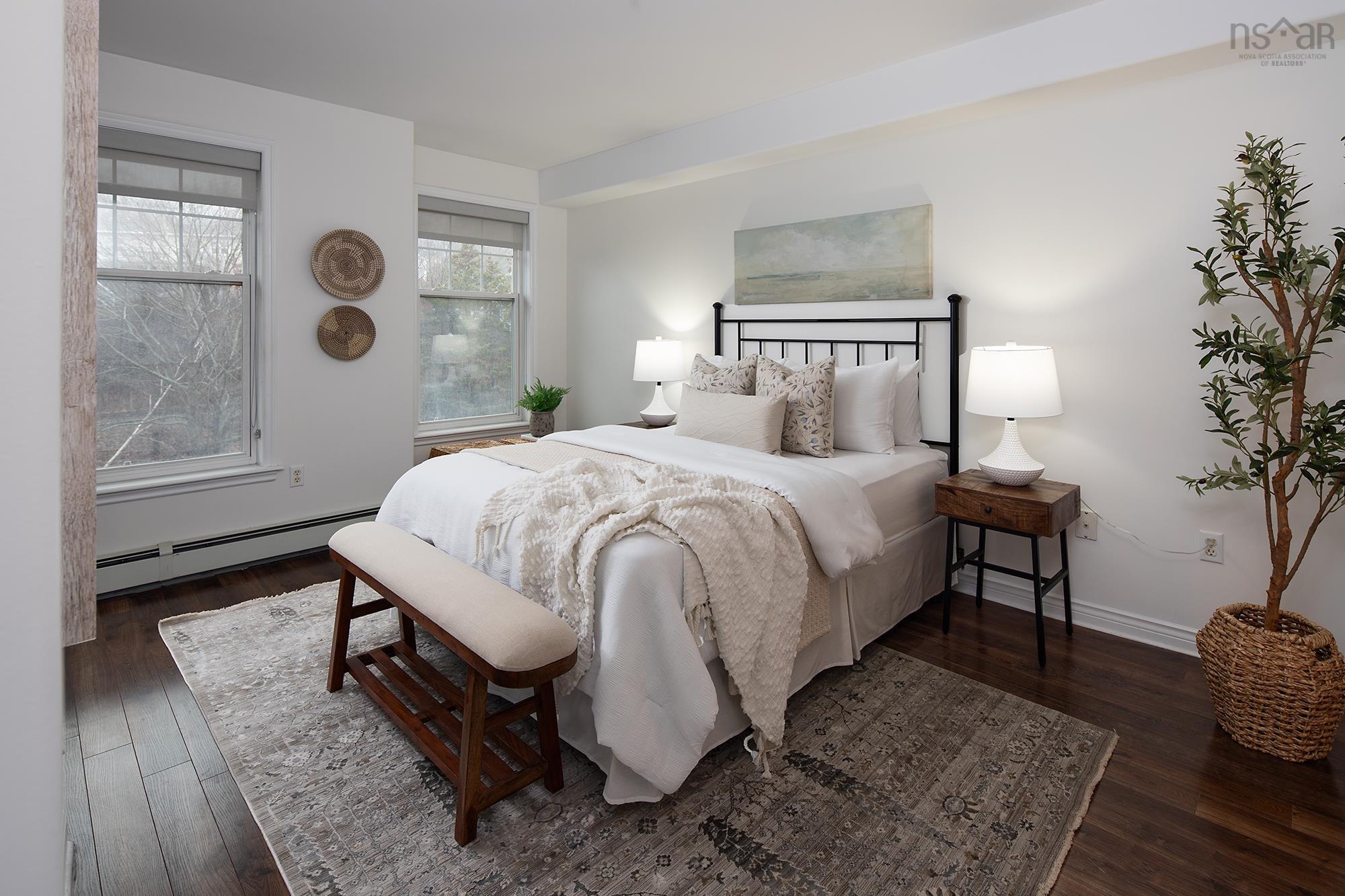 $525,000.00: 302 30 Waterfront Drive, Bedford