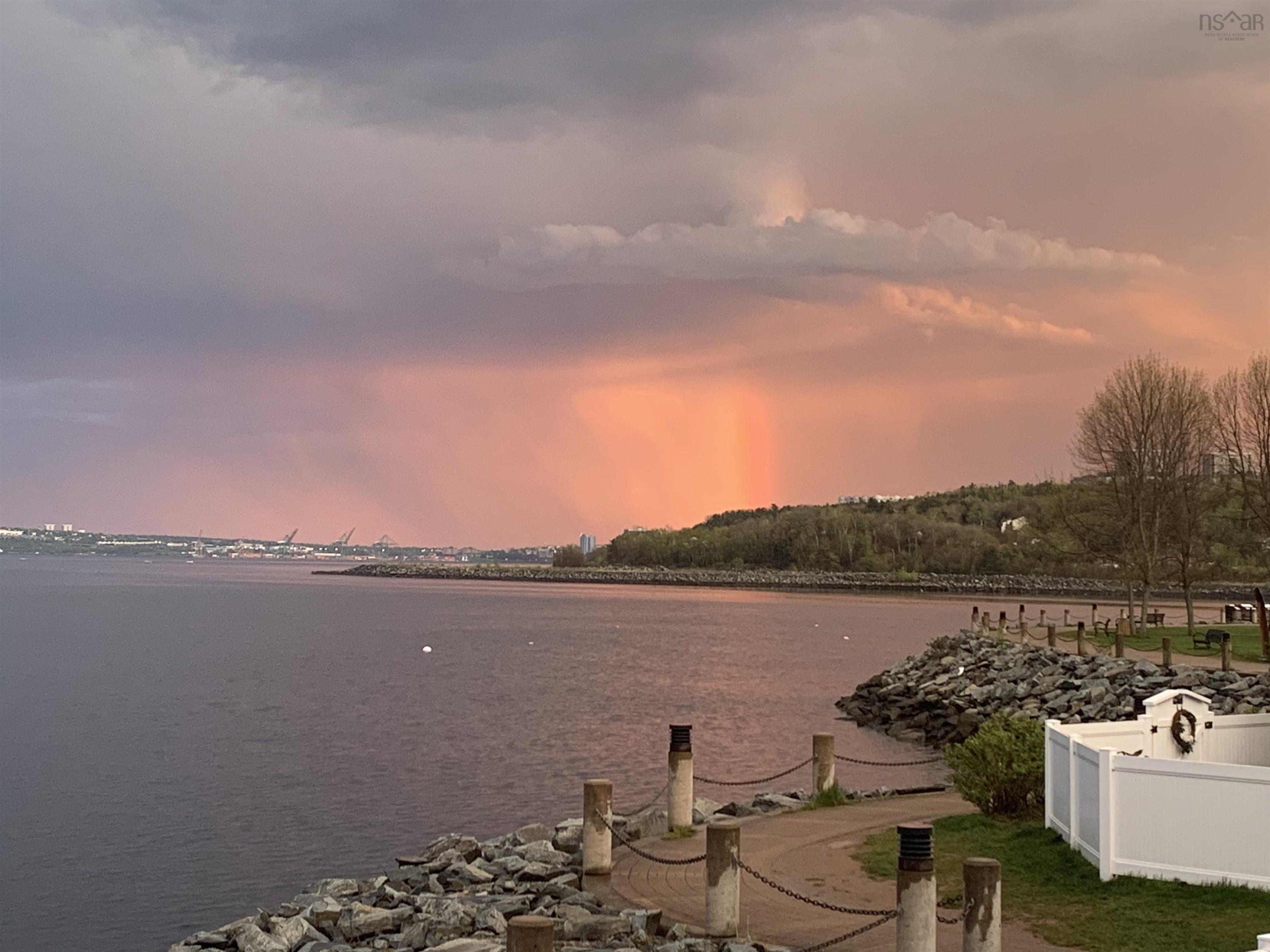 $525,000.00: 302 30 Waterfront Drive, Bedford