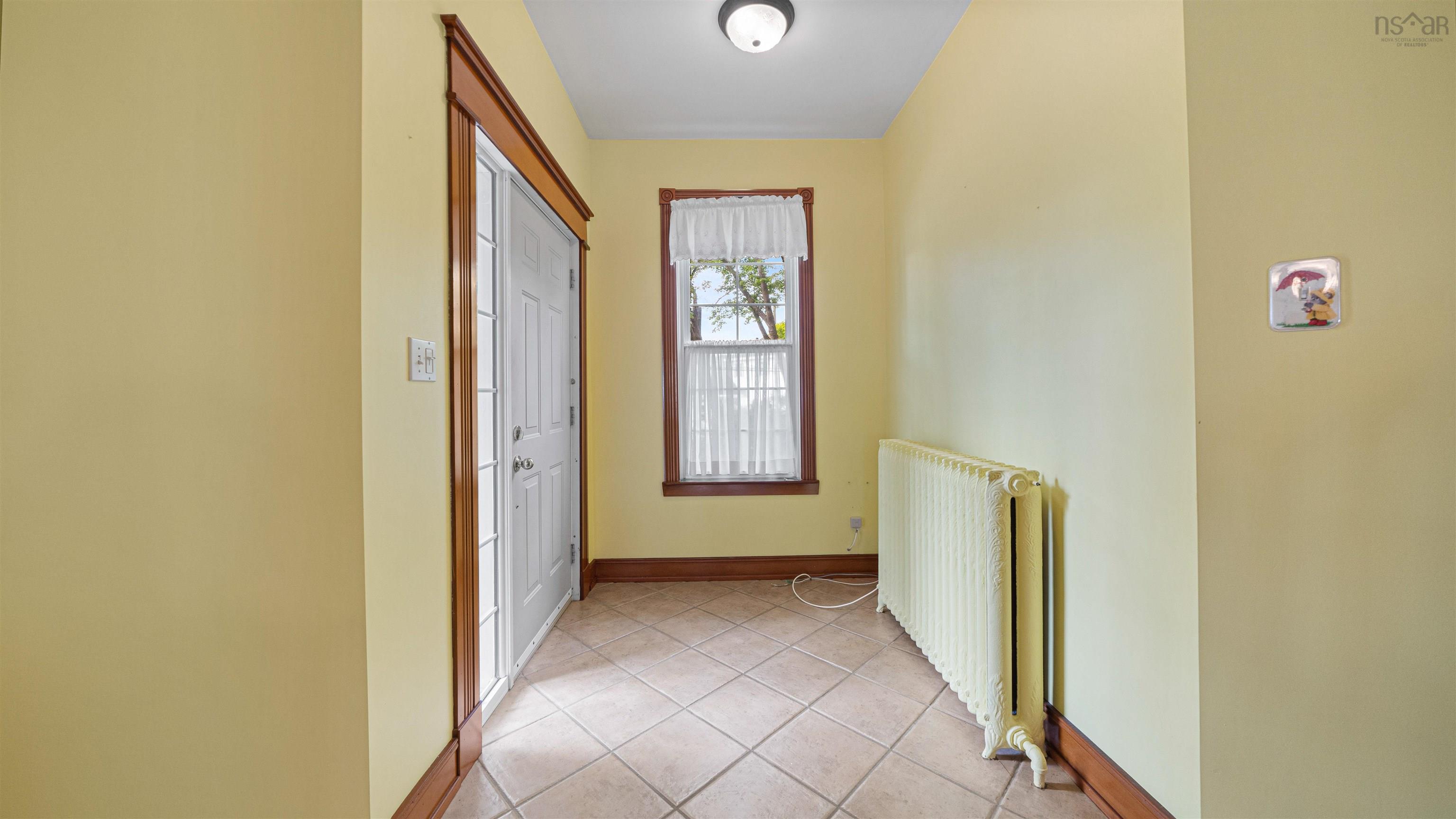 $349,900.00: 79 Willow Avenue, New Glasgow