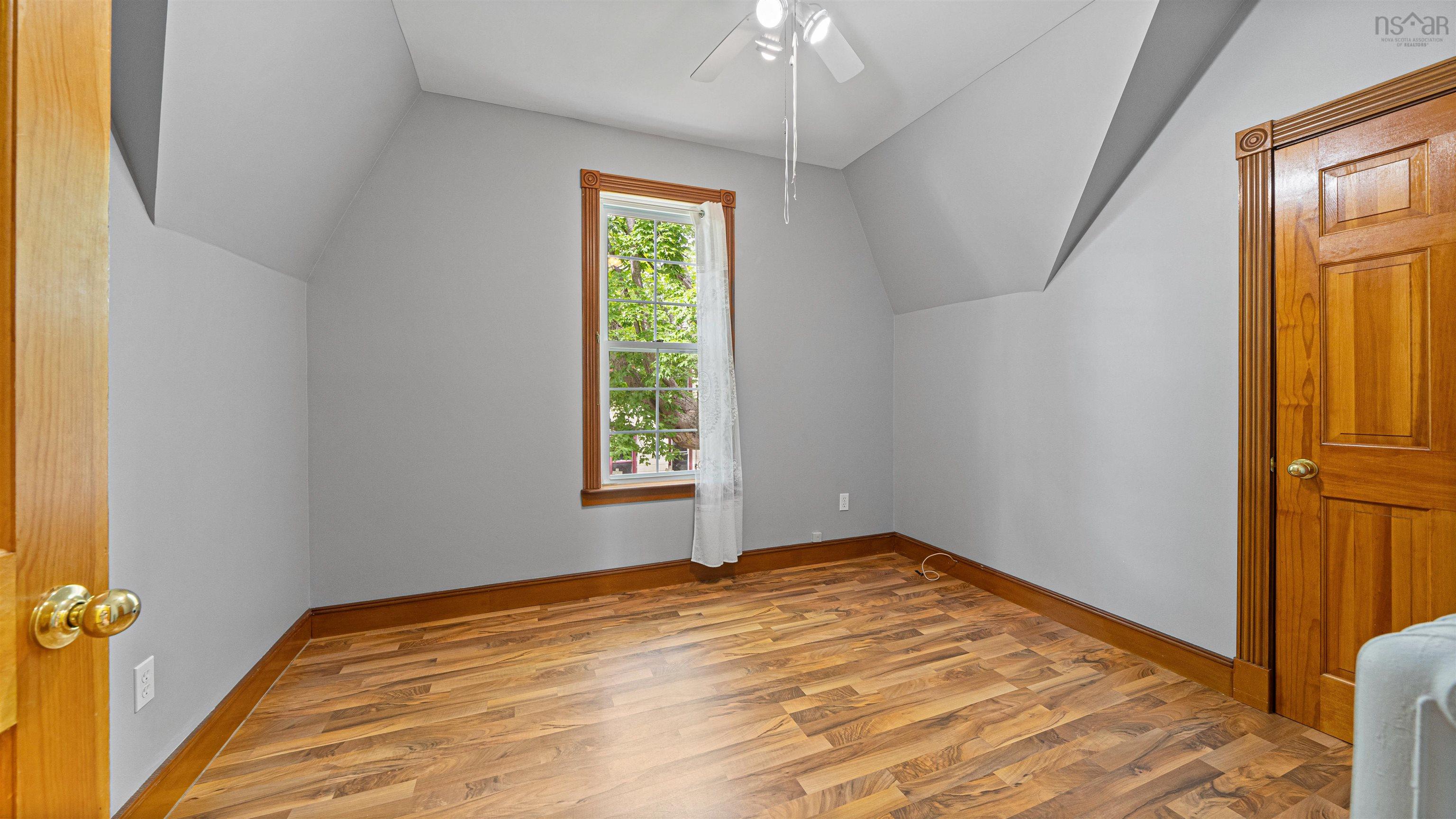 $349,900.00: 79 Willow Avenue, New Glasgow