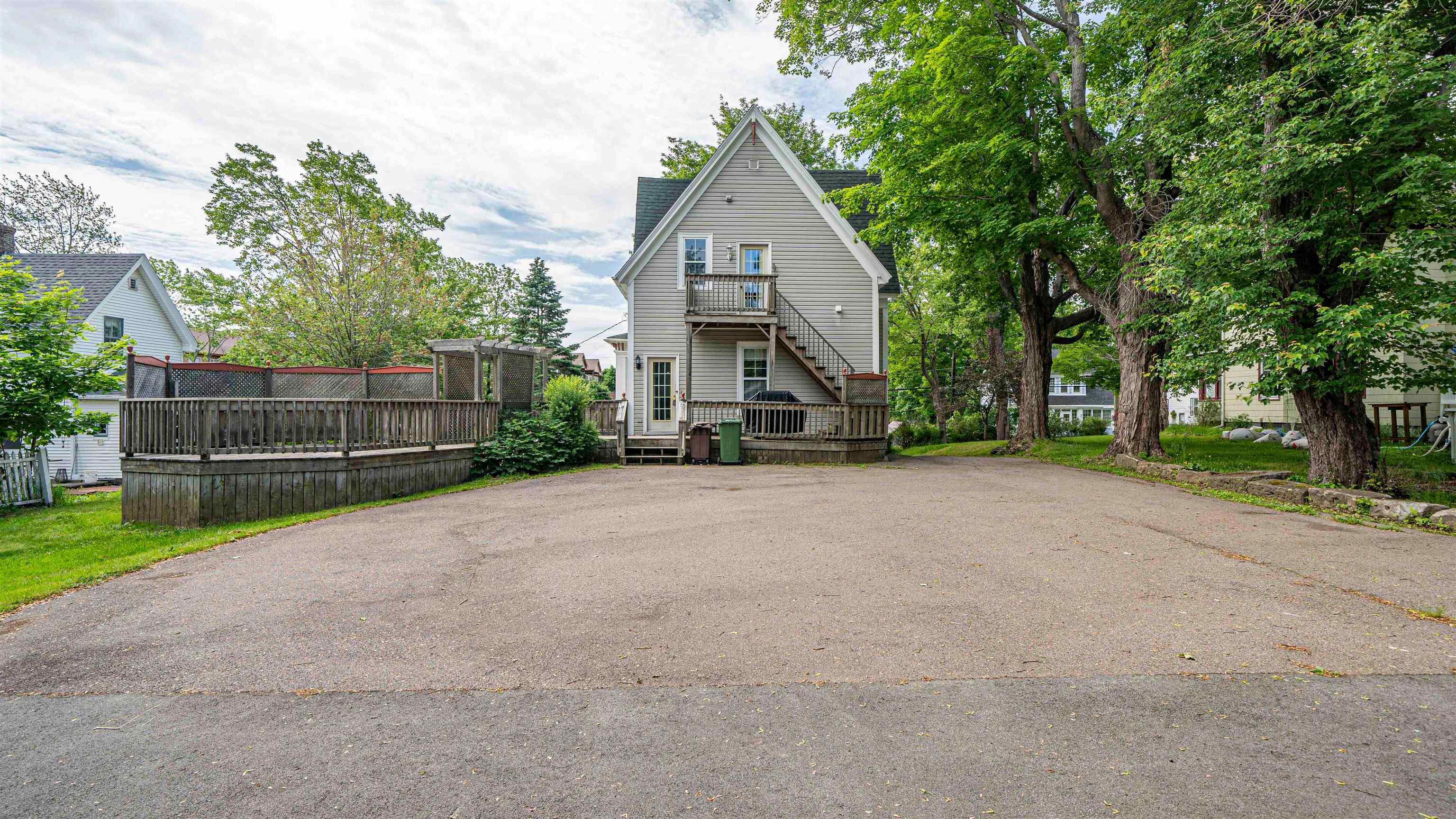 $349,900.00: 79 Willow Avenue, New Glasgow