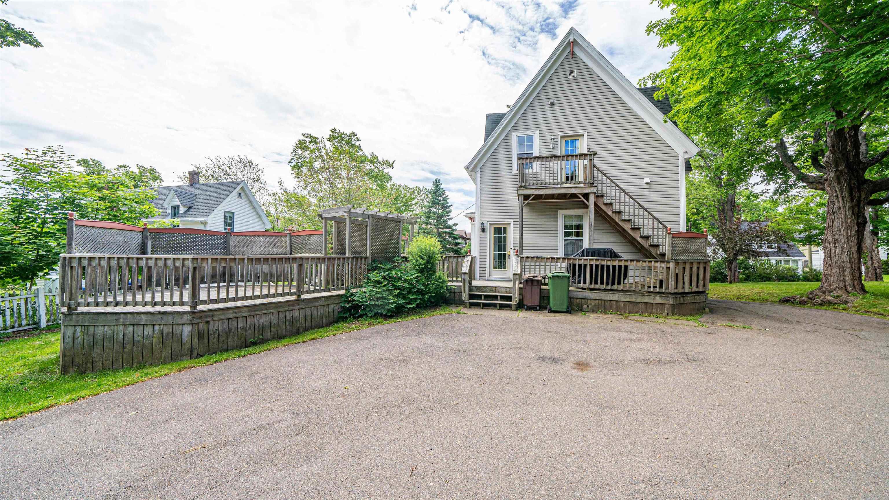 $349,900.00: 79 Willow Avenue, New Glasgow