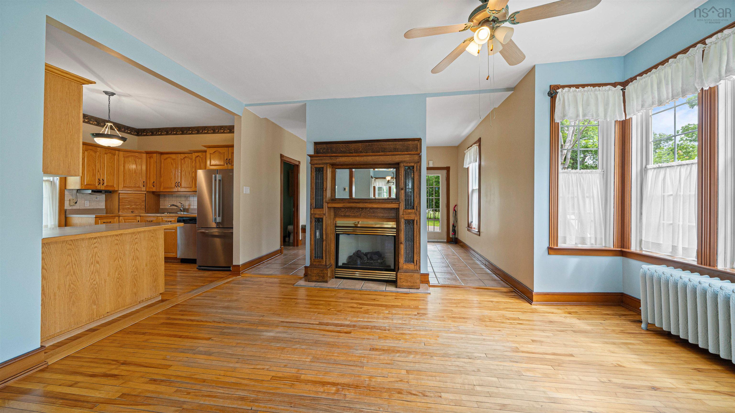 $349,900.00: 79 Willow Avenue, New Glasgow