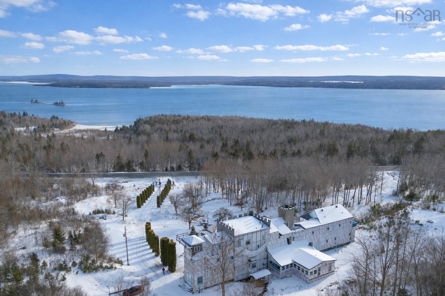 $1,649,000.00: 11980 105 Highway, Bucklaw