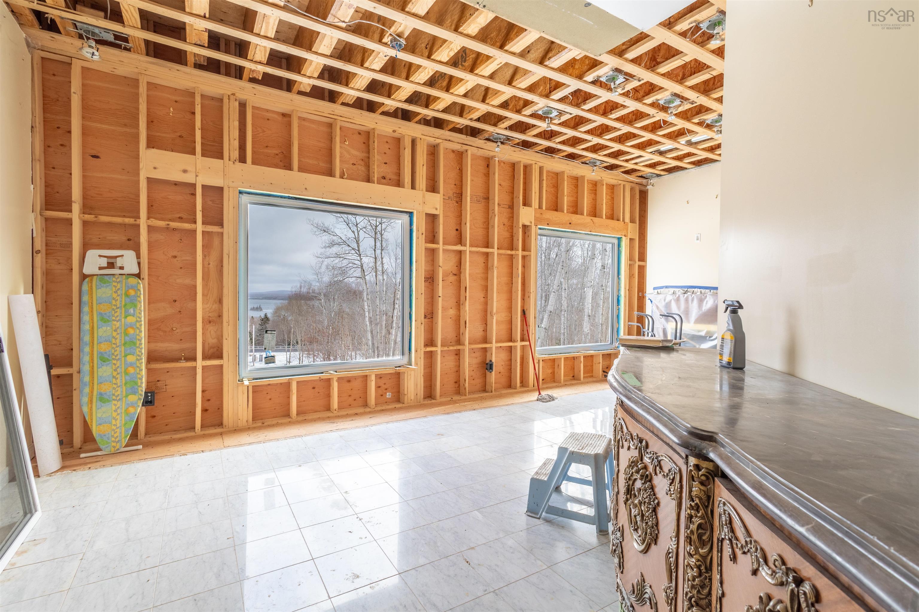 $1,649,000.00: 11980 105 Highway, Bucklaw