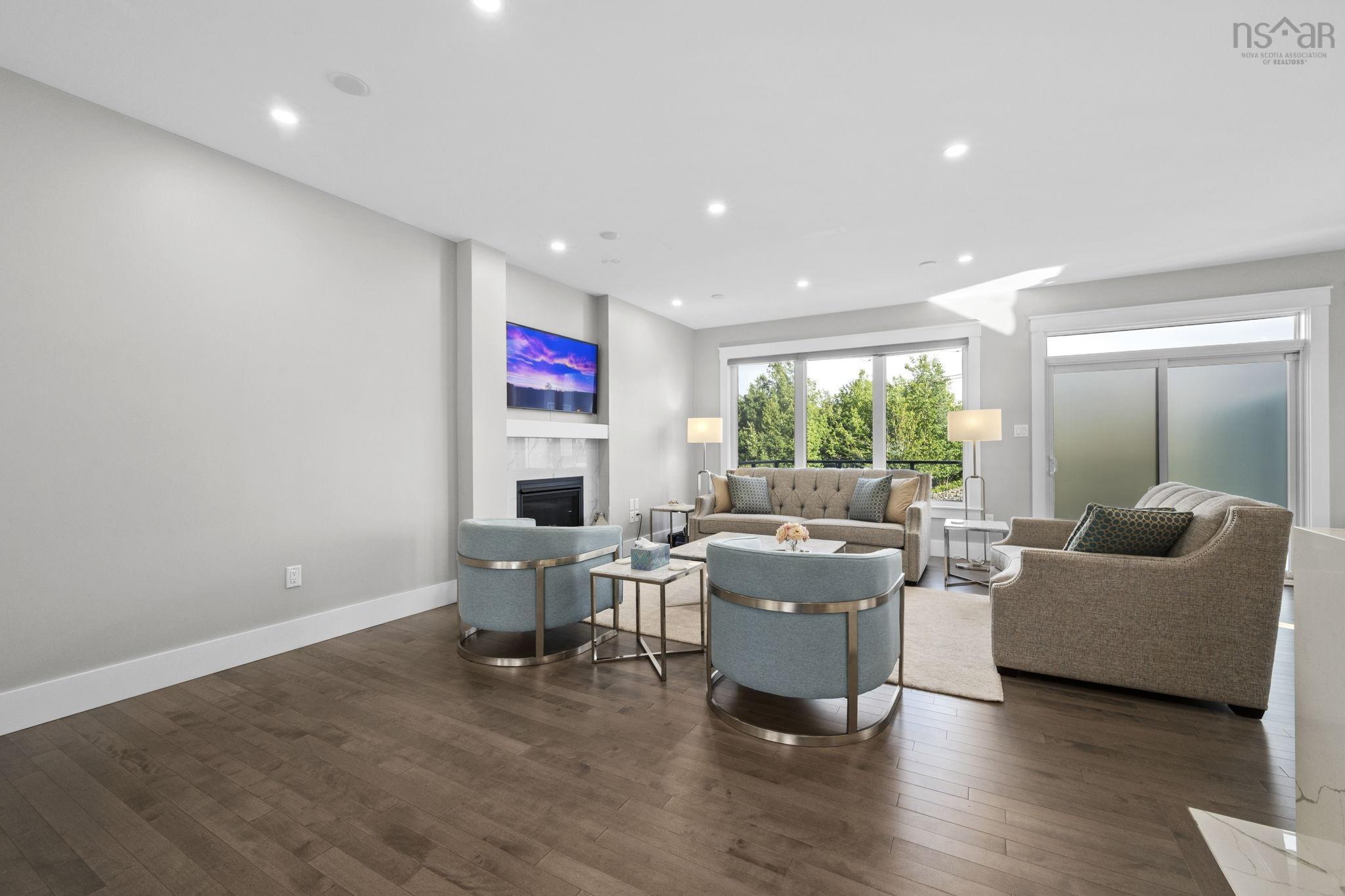 $974,900.00: 15 Theresa McNeil Grove, Halifax