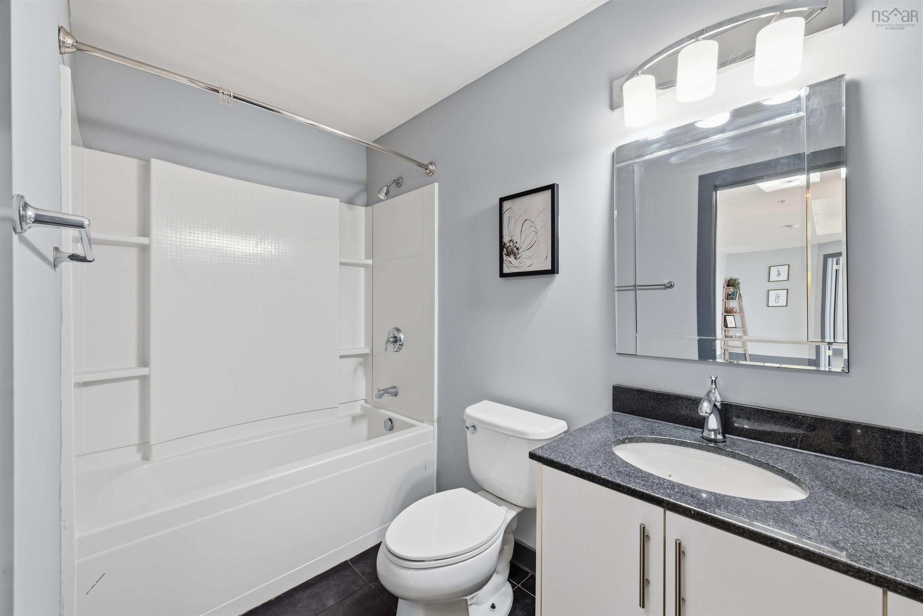 $514,900.00: 903 3471 Dutch Village Road, Halifax