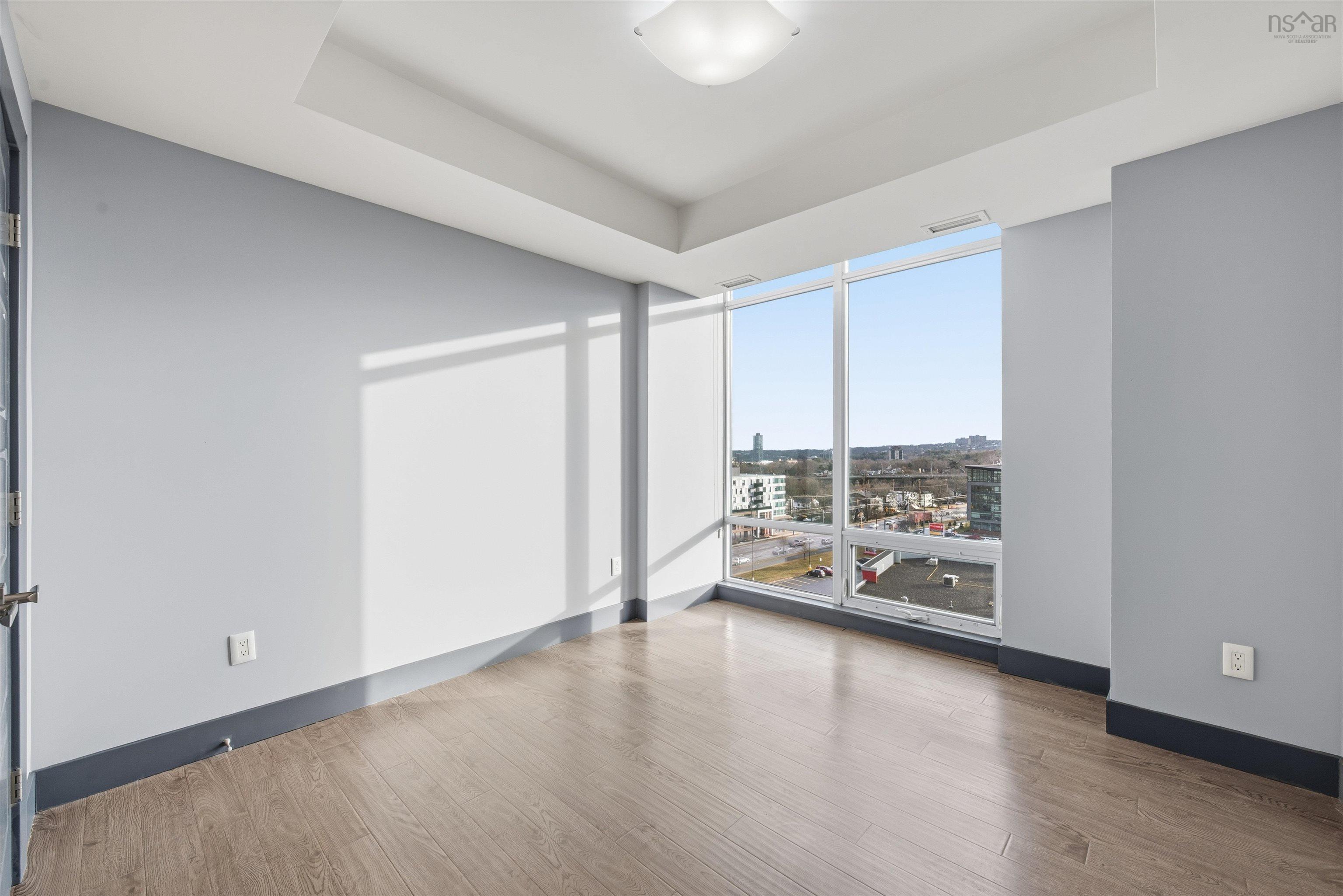 $514,900.00: 903 3471 Dutch Village Road, Halifax