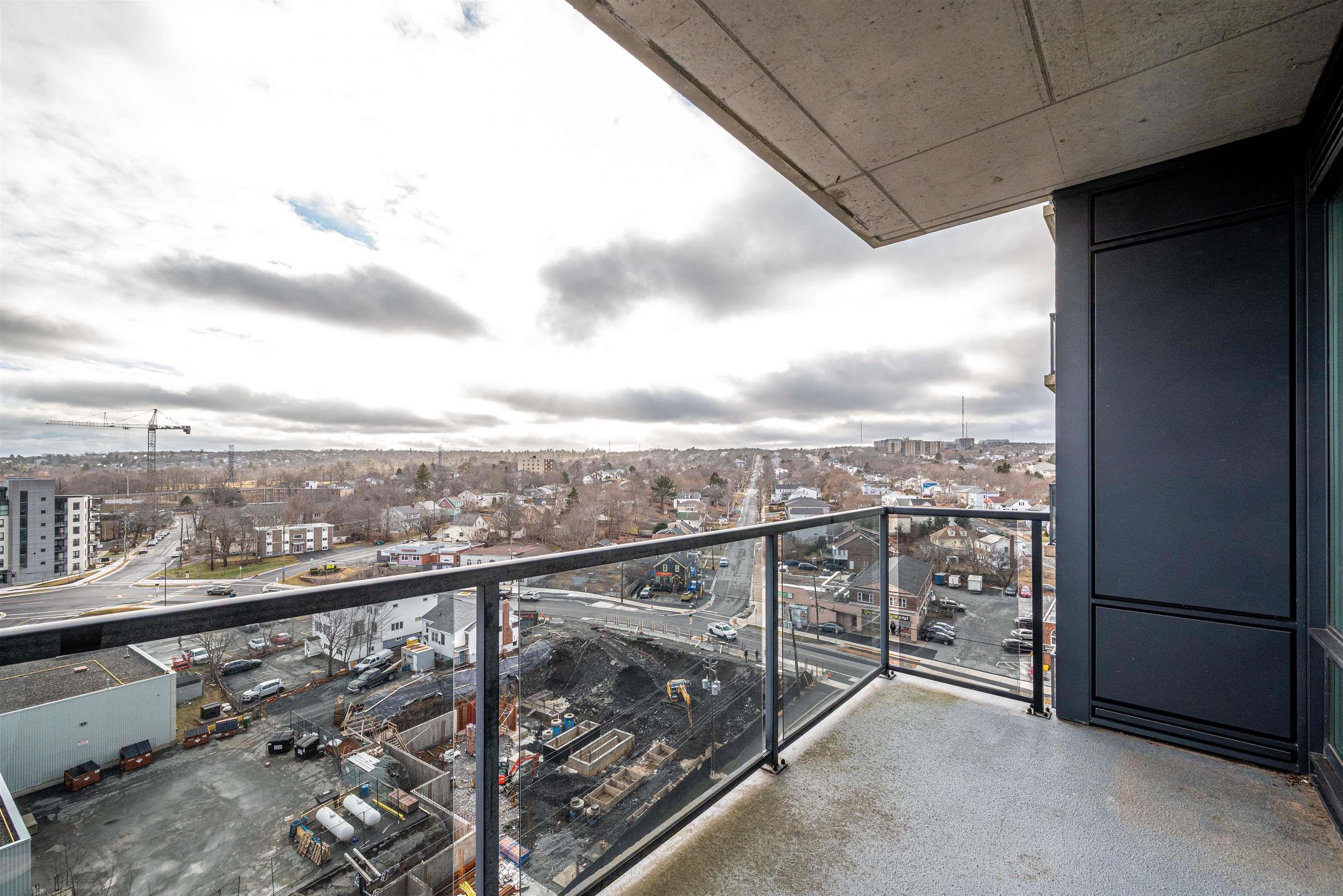 $514,900.00: 903 3471 Dutch Village Road, Halifax