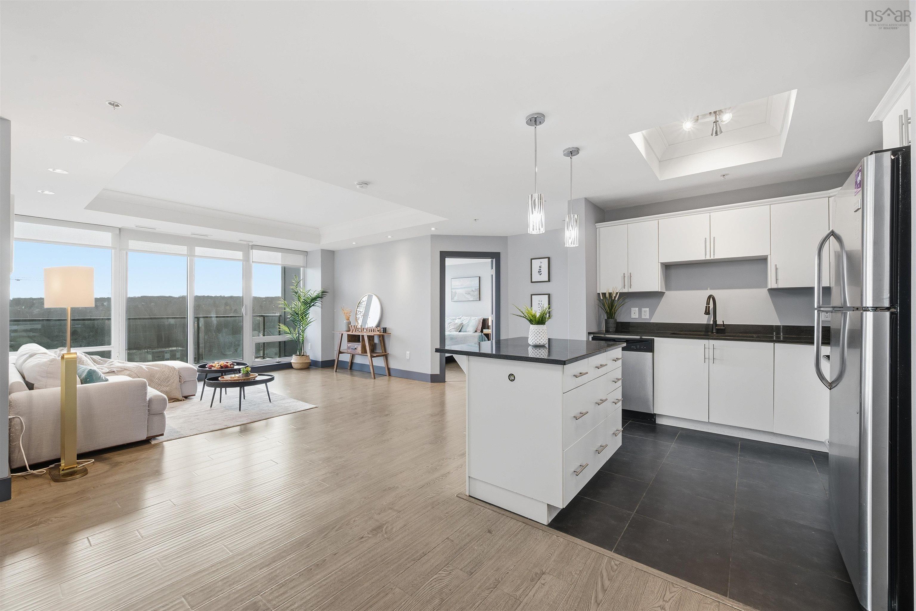 $514,900.00: 903 3471 Dutch Village Road, Halifax