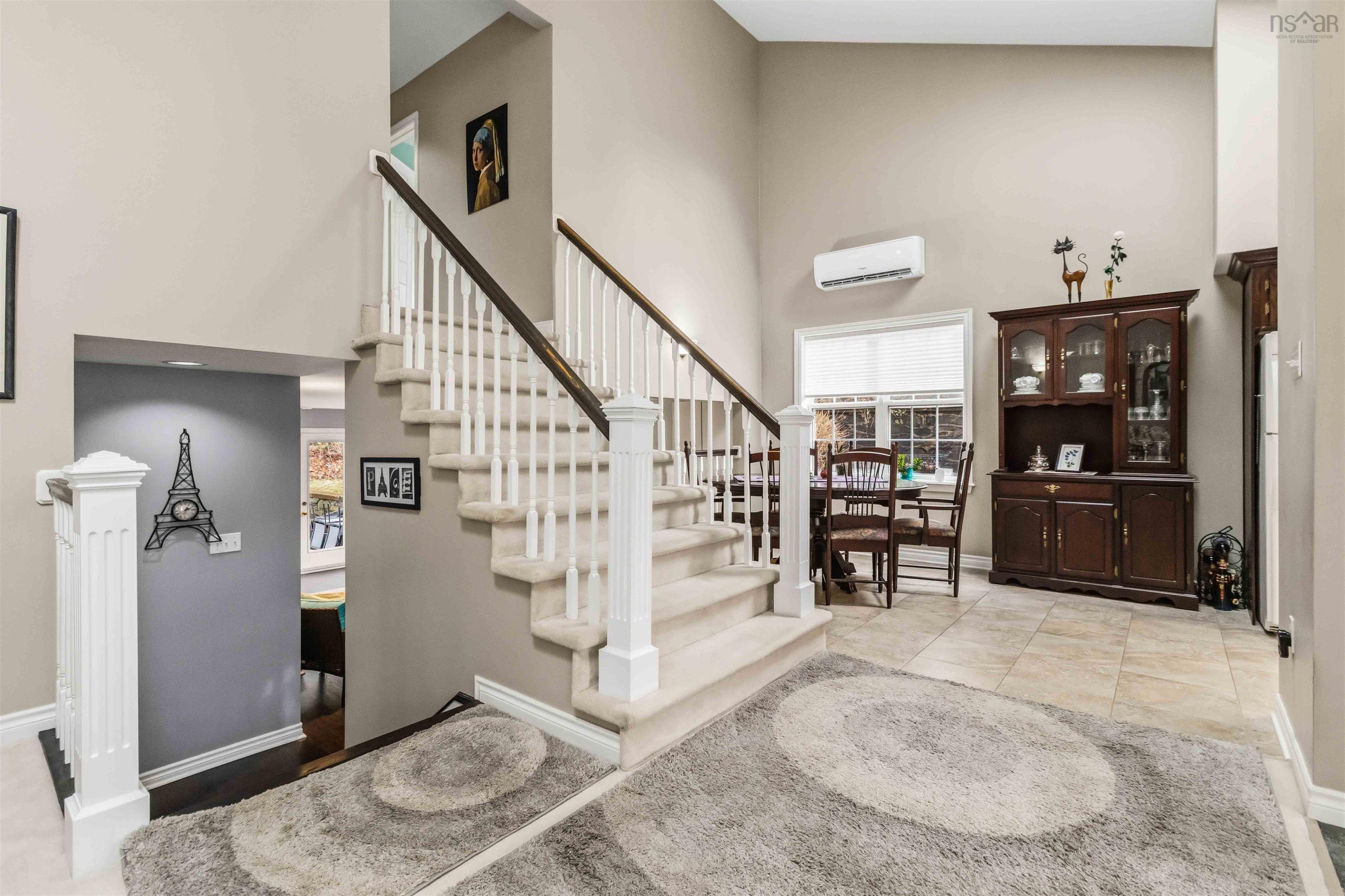 $579,900.00: 62 Woodbury Drive, Rockingham