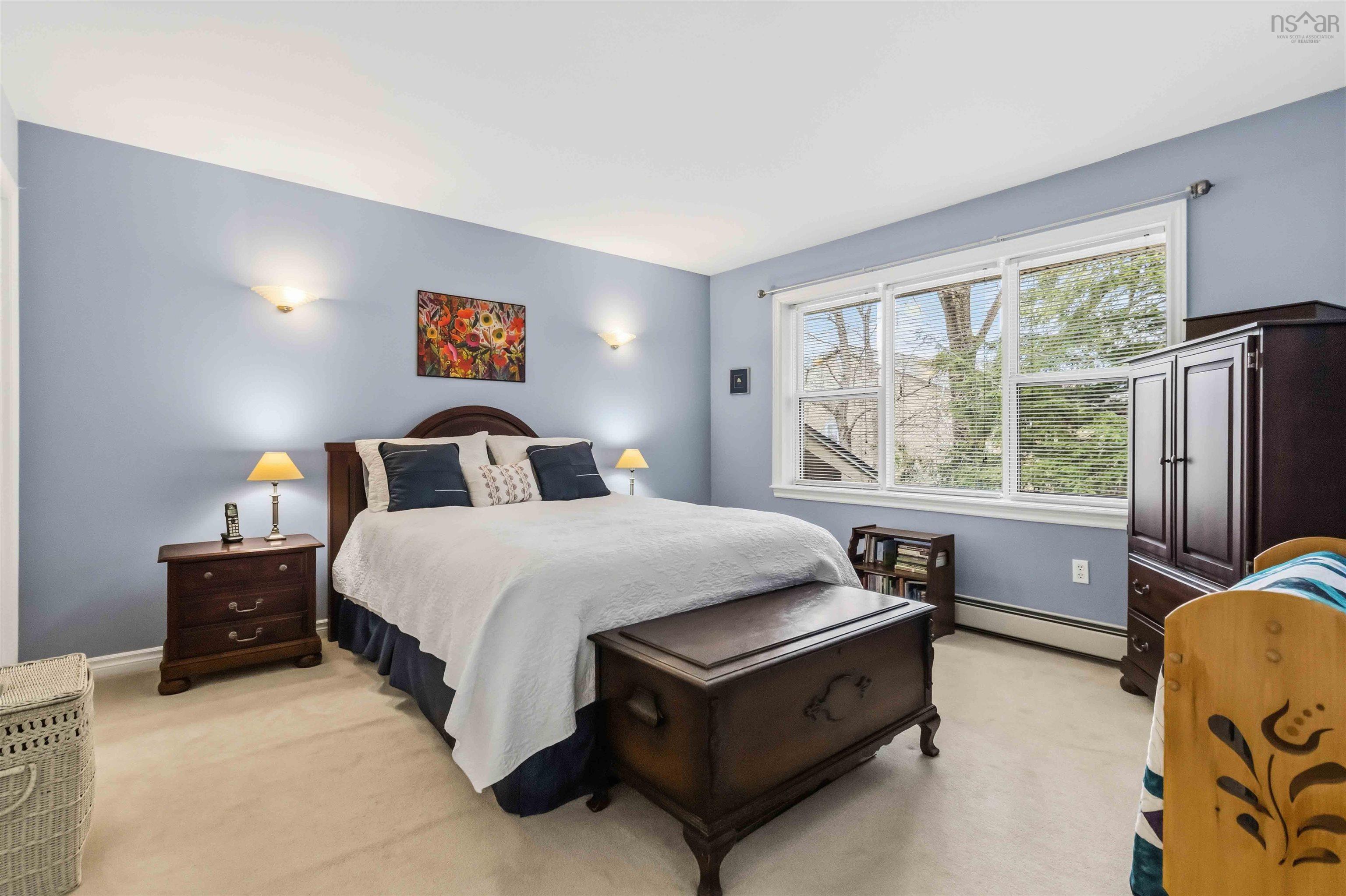 $579,900.00: 62 Woodbury Drive, Rockingham