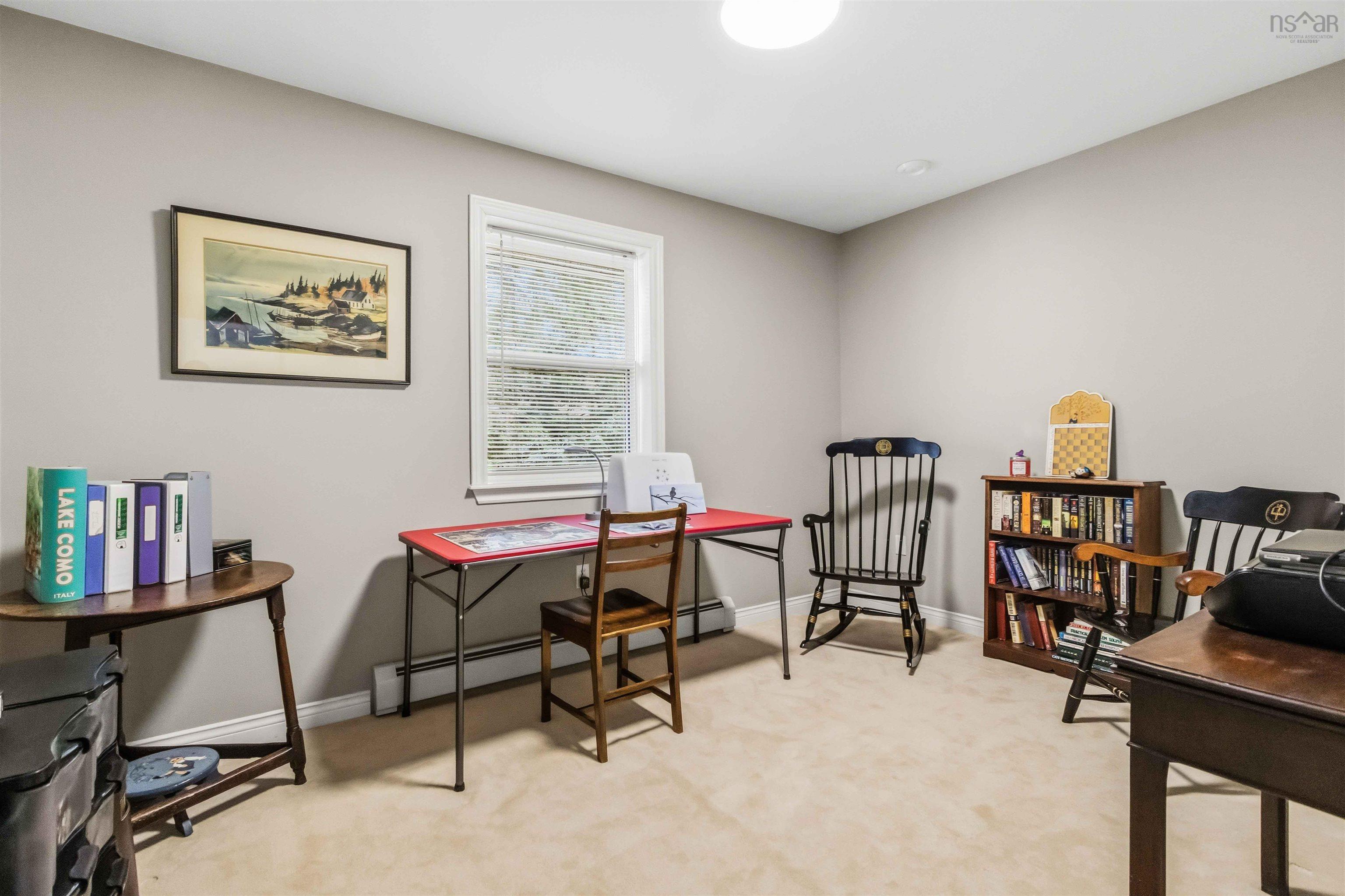 $579,900.00: 62 Woodbury Drive, Rockingham