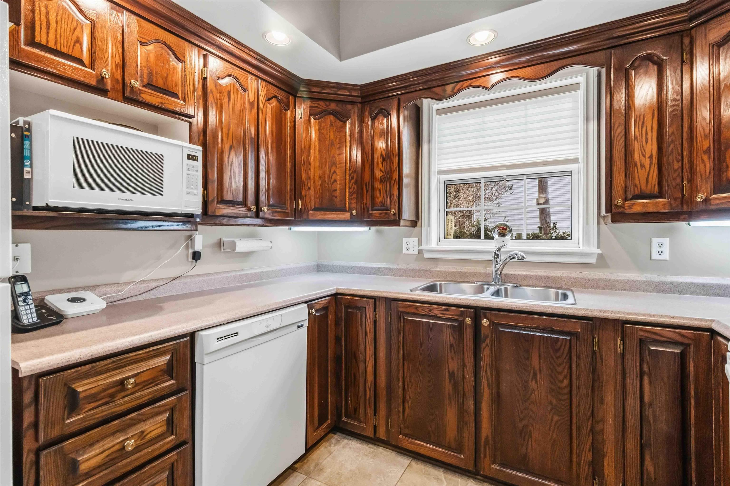 $579,900.00: 62 Woodbury Drive, Rockingham