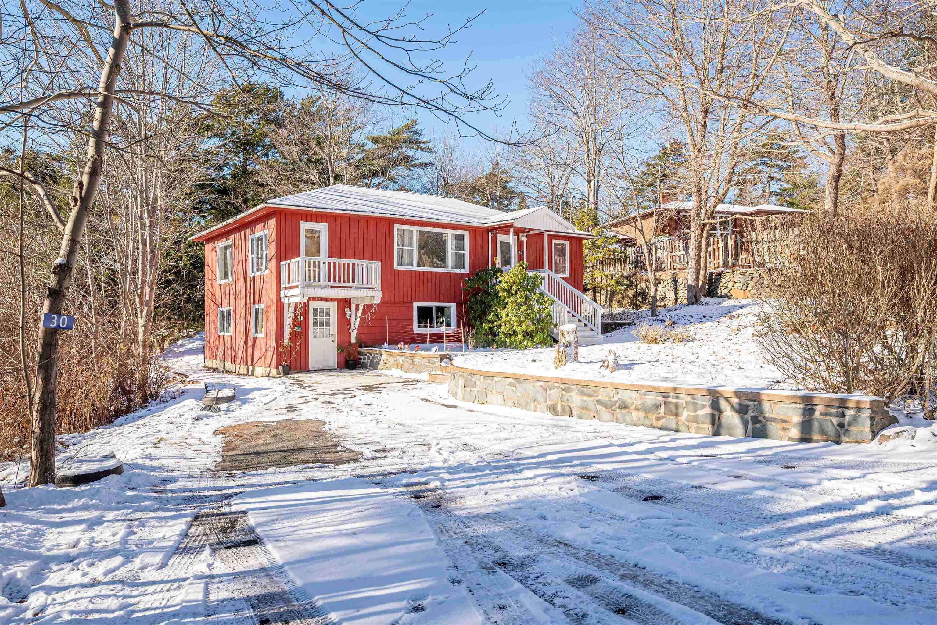 28 High Street, Bedford, NS (MLS® 202600505)