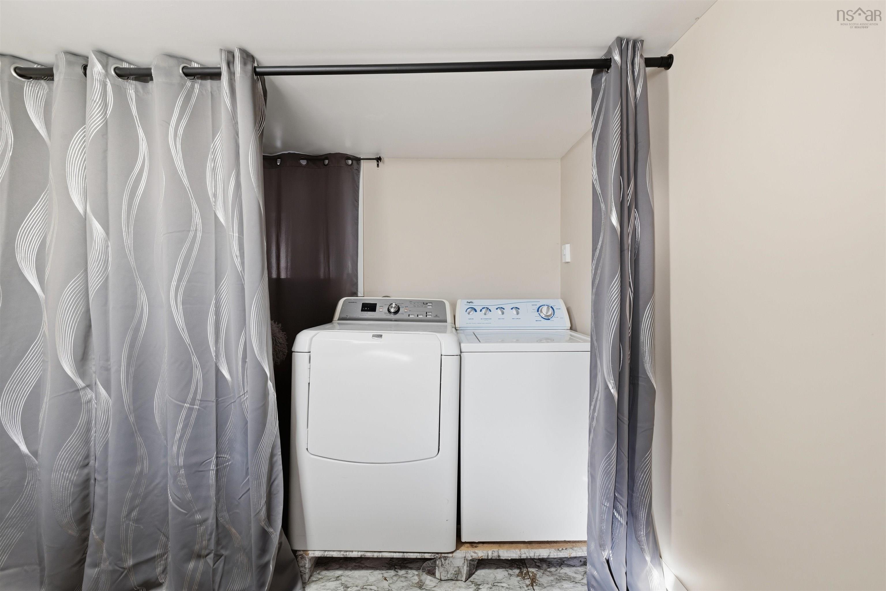 28/30 High Street, Bedford, NS (MLS 202600505)