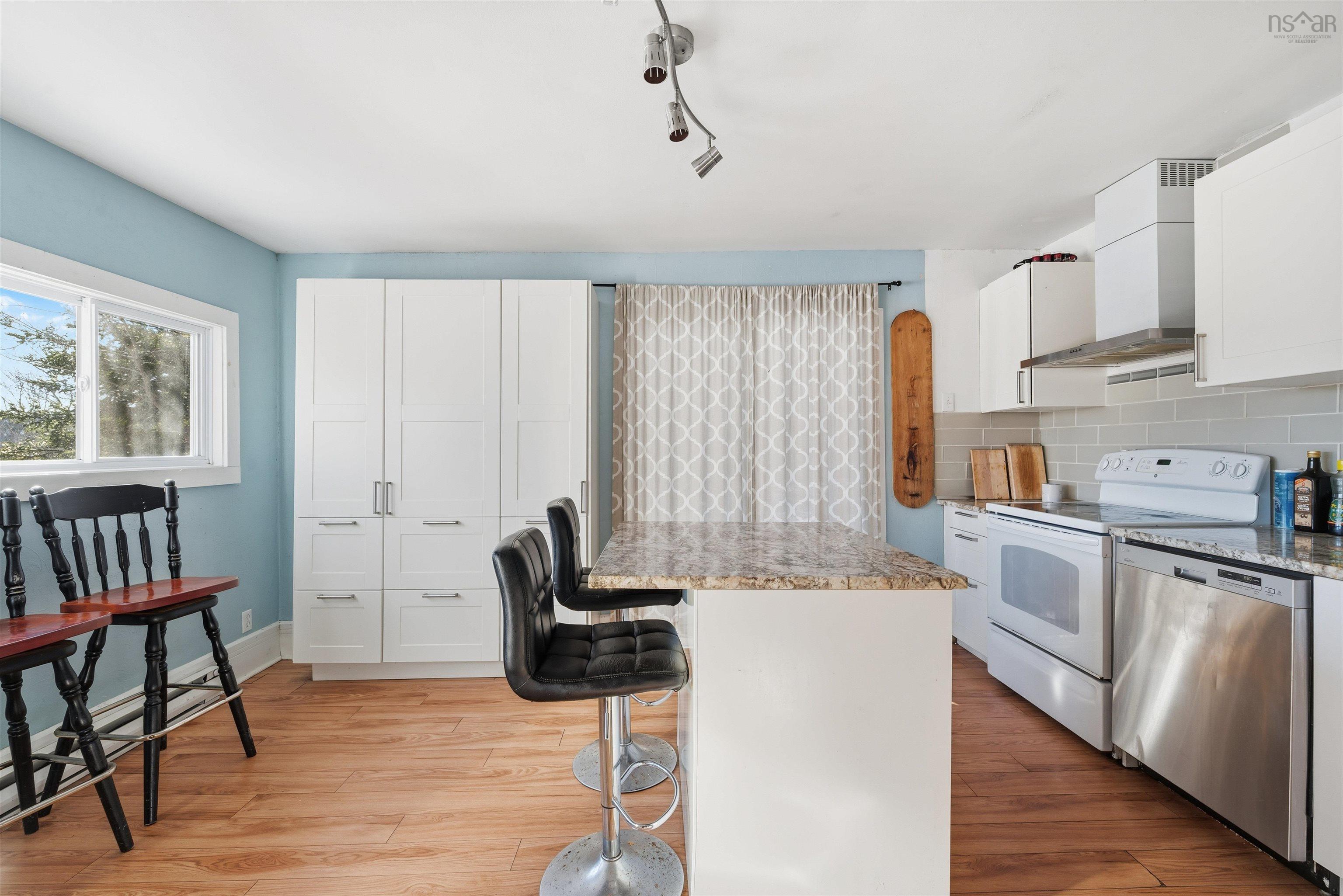 28/30 High Street, Bedford, NS (MLS 202600505)