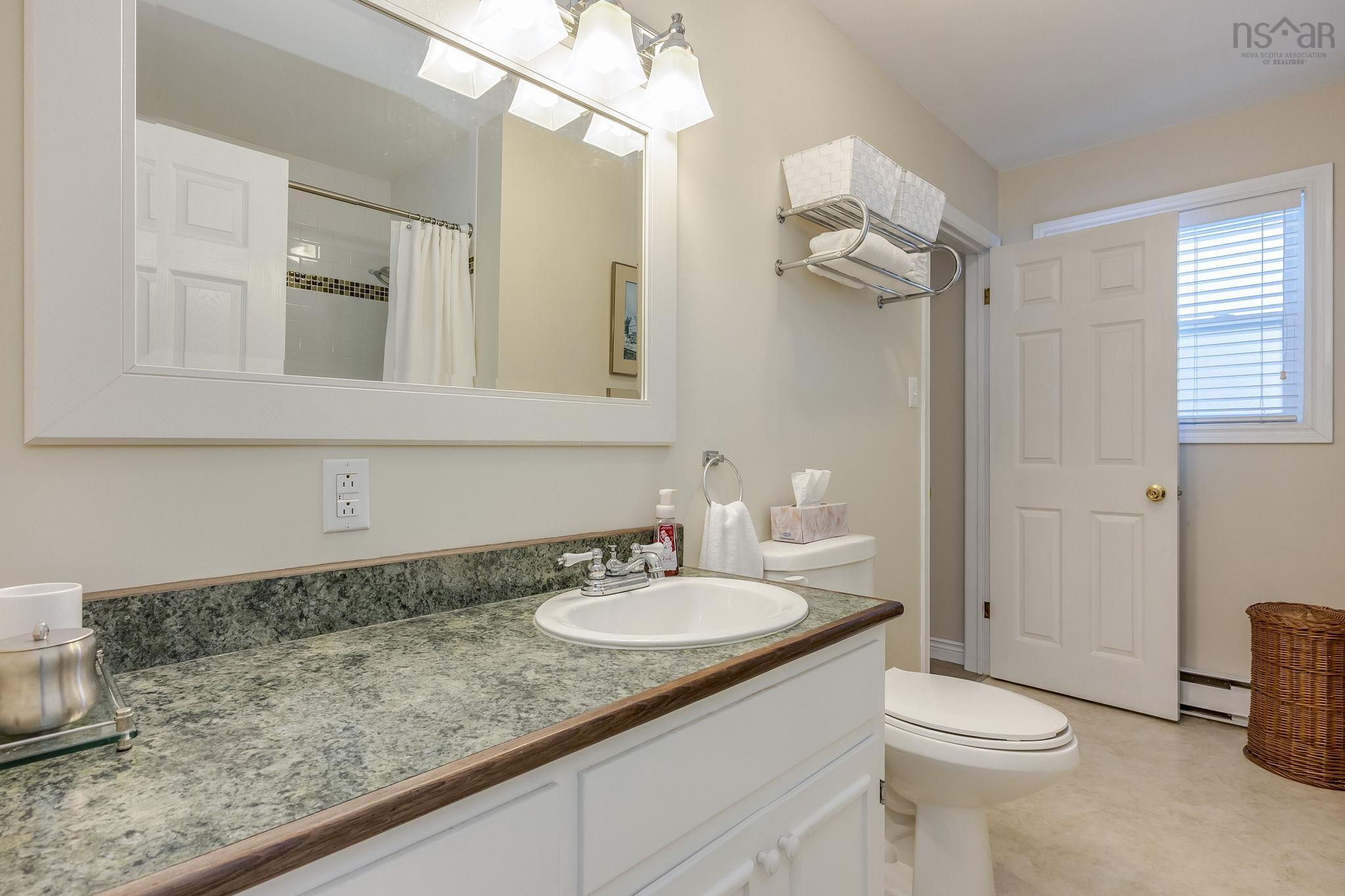 $485,000.00: 89 Apple Tree Lane, Kentville