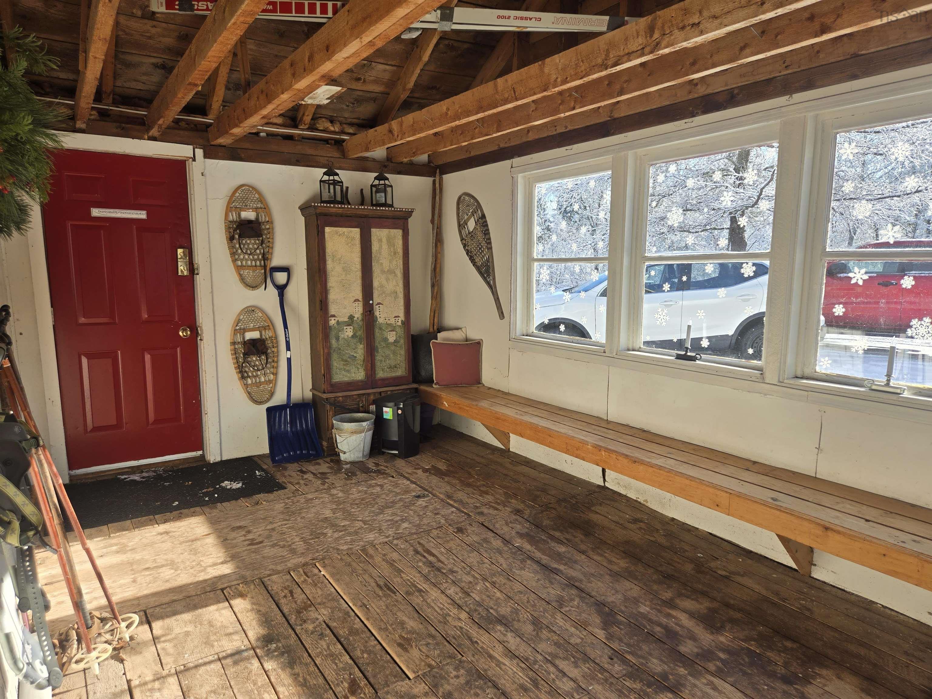 $345,000.00: 540 246 Highway, Wentworth