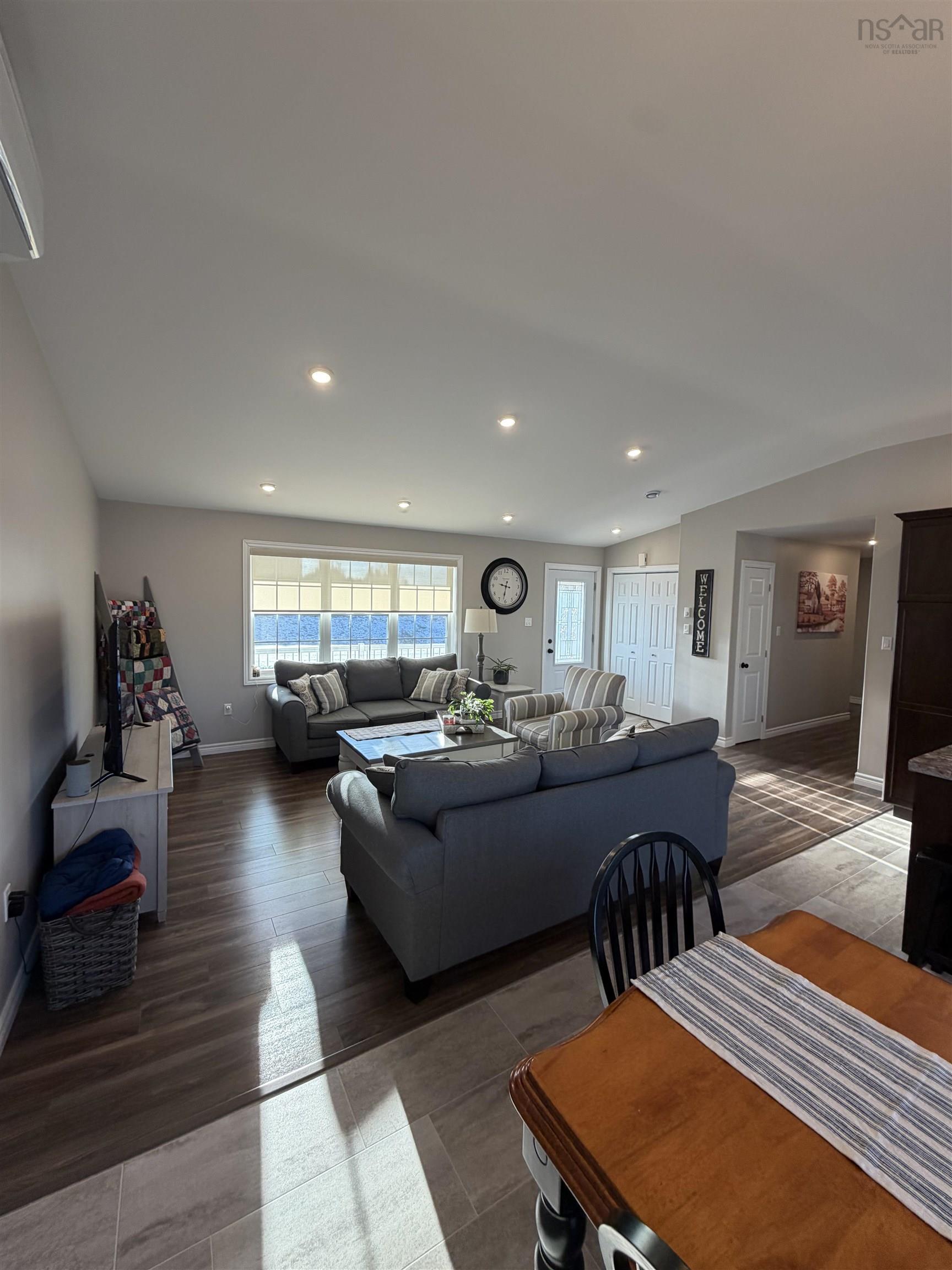 $529,900.00: 7 Skye Crescent, St Andrew