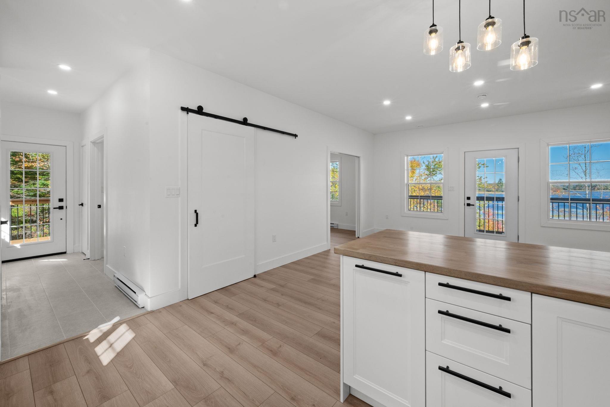 $649,999.00: 67 Birchview Drive, Lake Charlotte