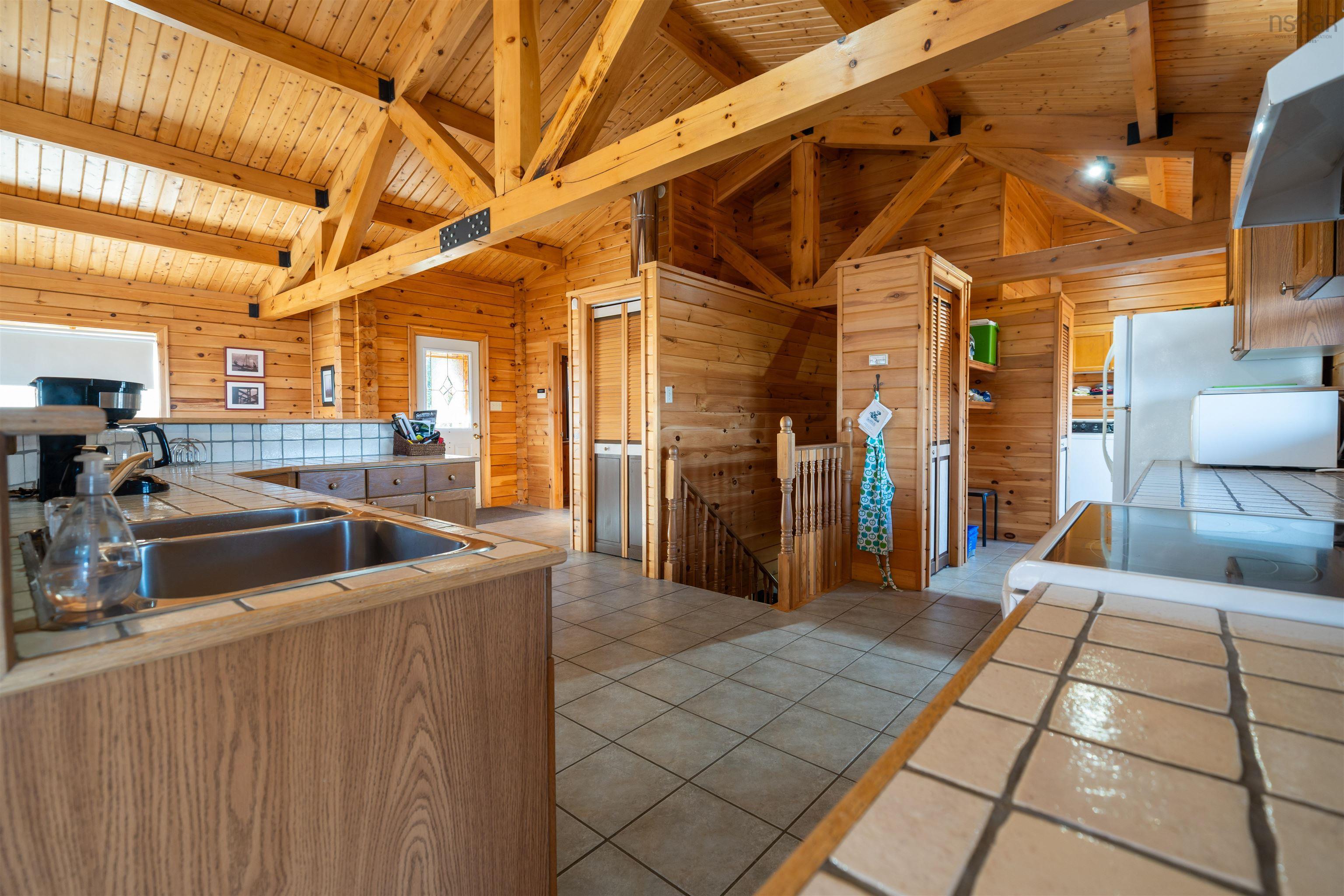 $599,000.00: 7600 Highway 7 Highway, Goldenville