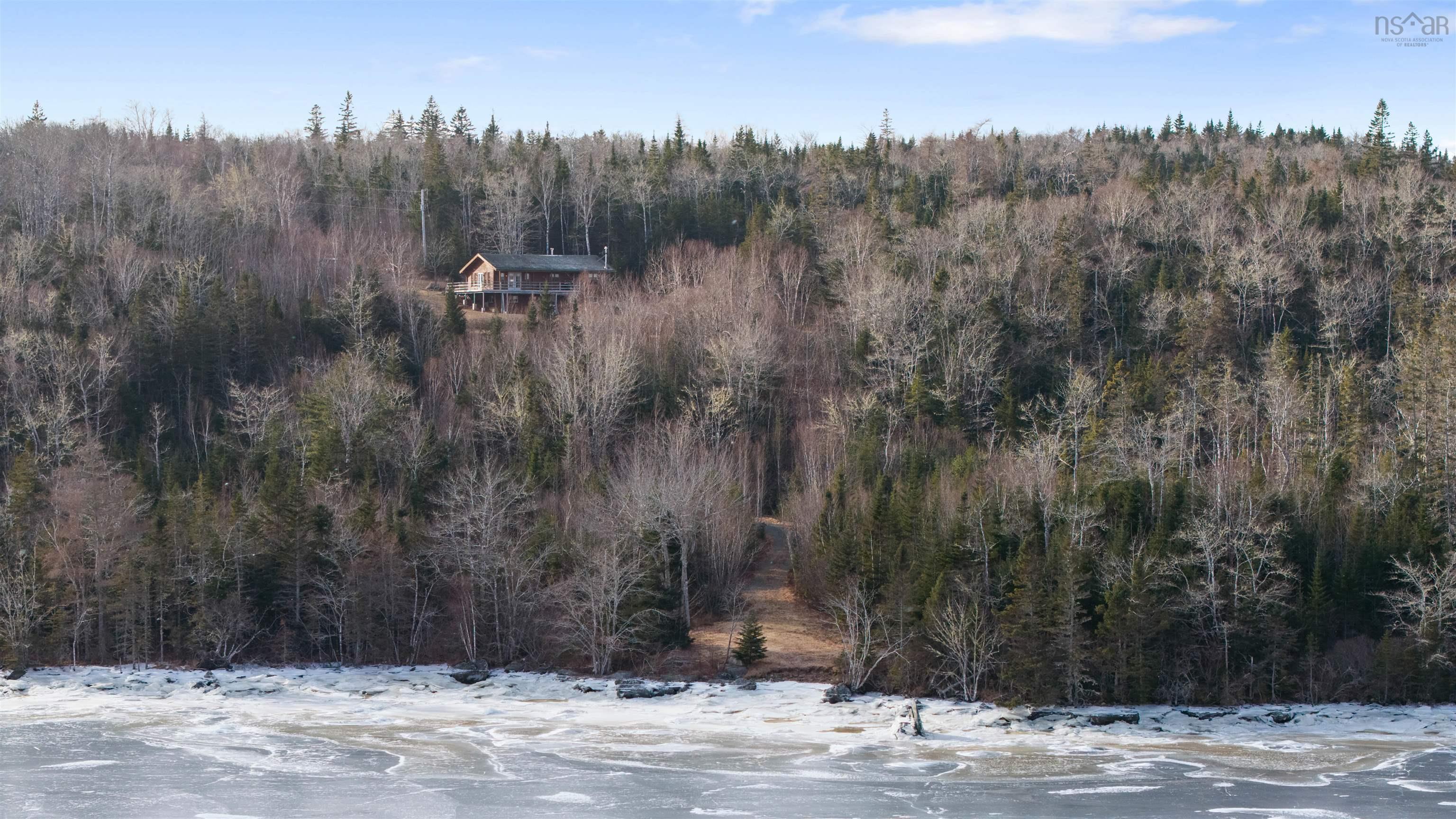 $599,000.00: 7600 Highway 7 Highway, Goldenville