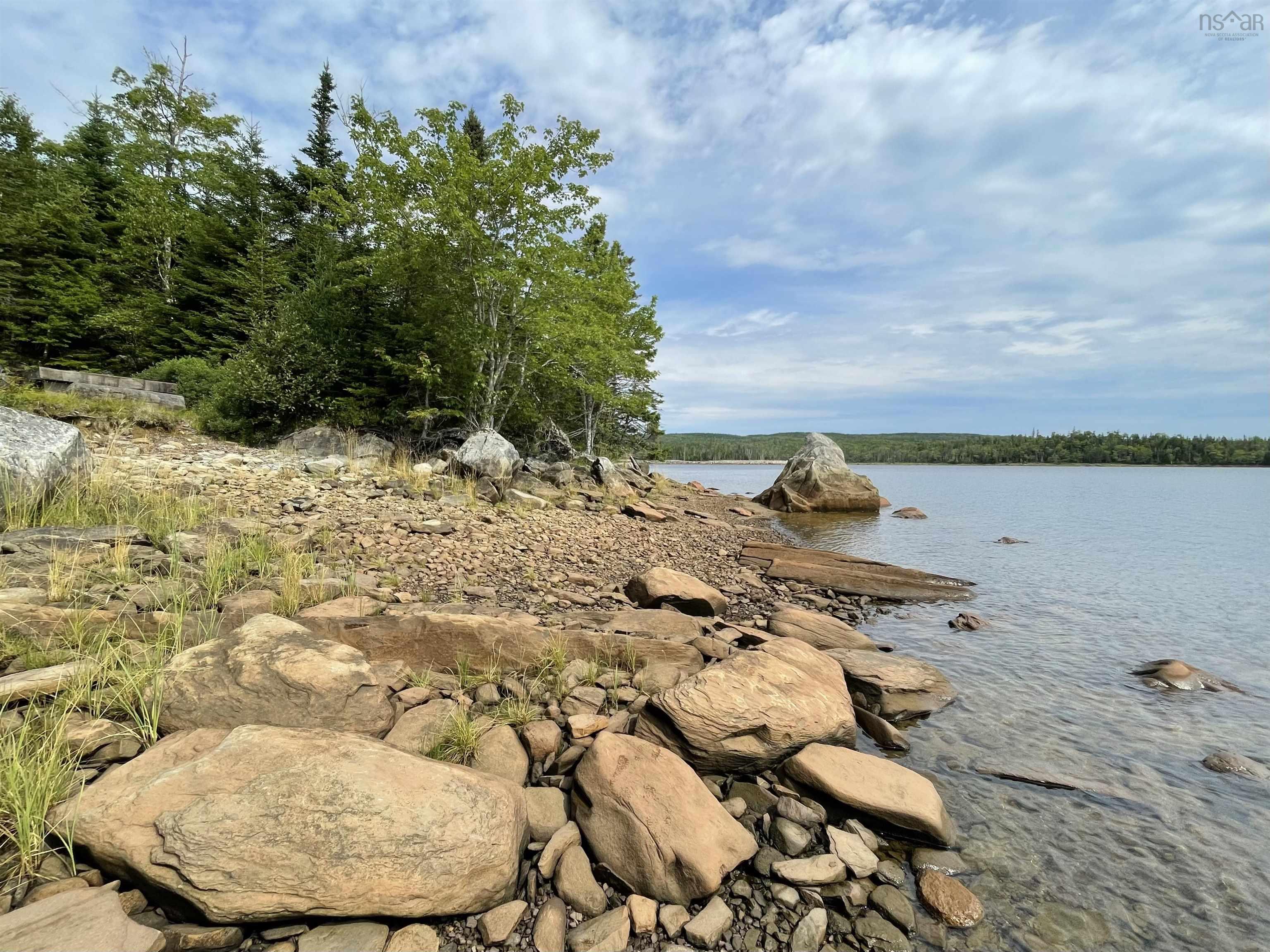 $599,000.00: 7600 Highway 7 Highway, Goldenville