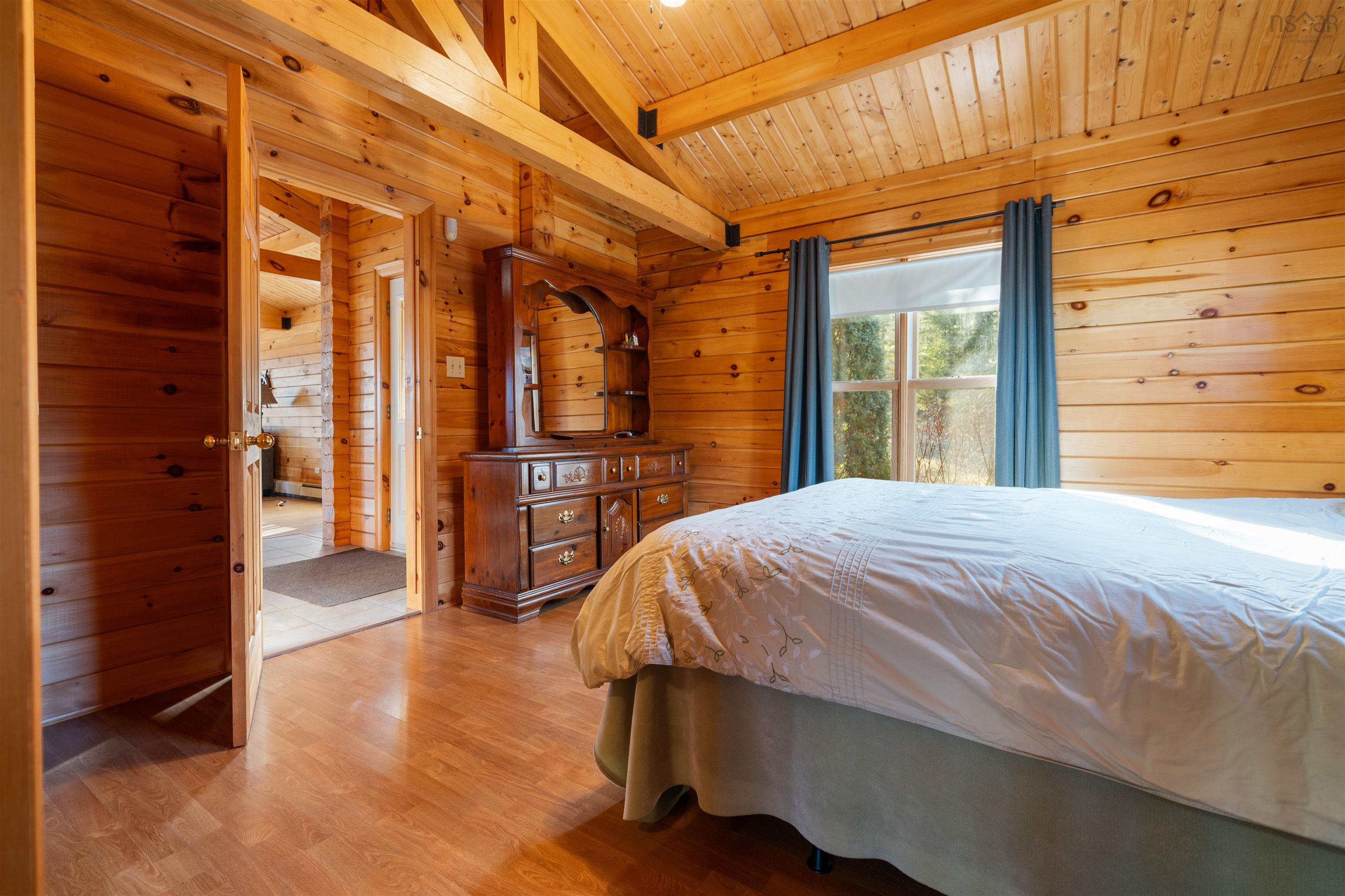 $599,000.00: 7600 Highway 7 Highway, Goldenville