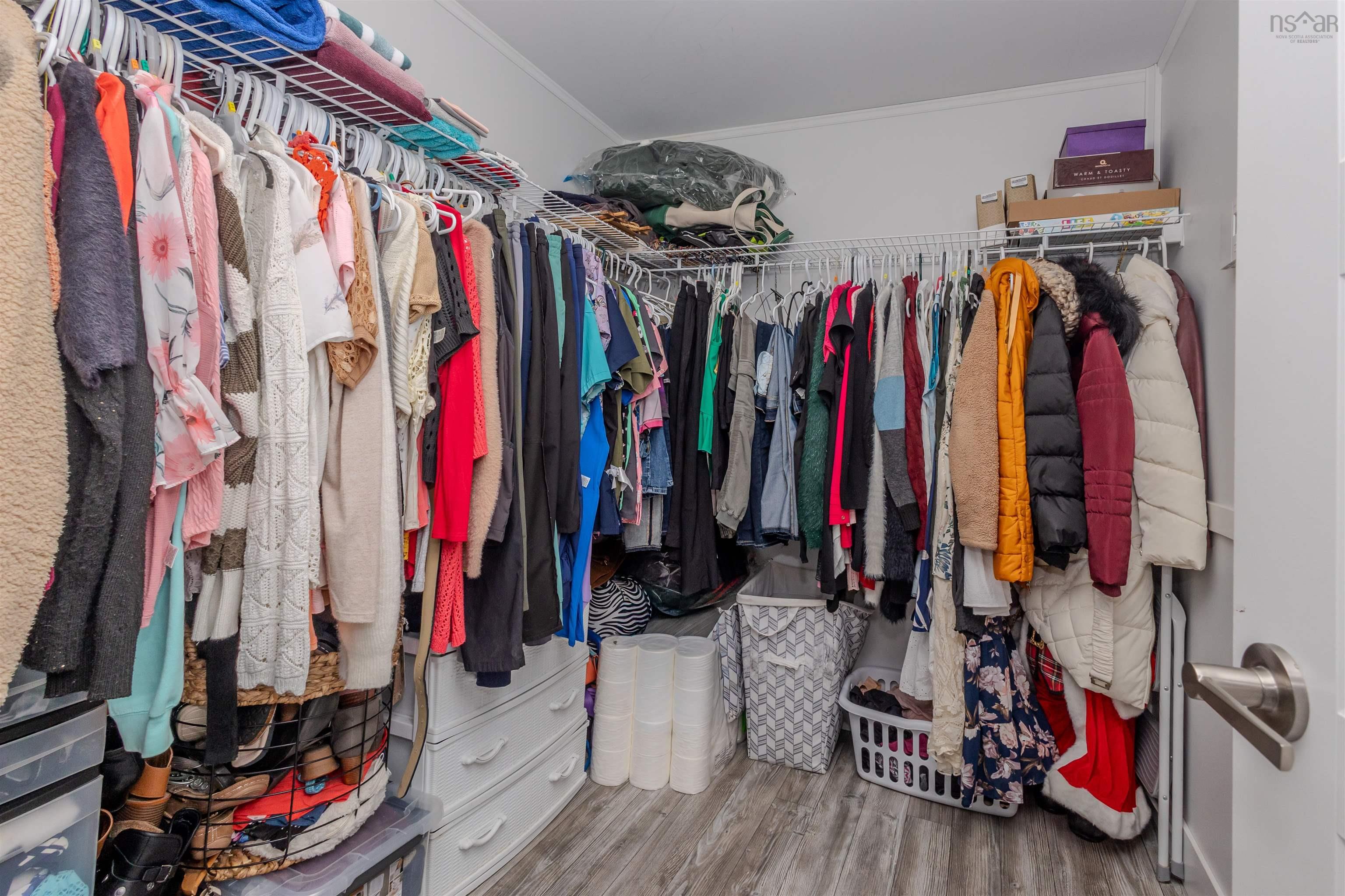 $229,000.00: 6 Third Street, Howie Centre