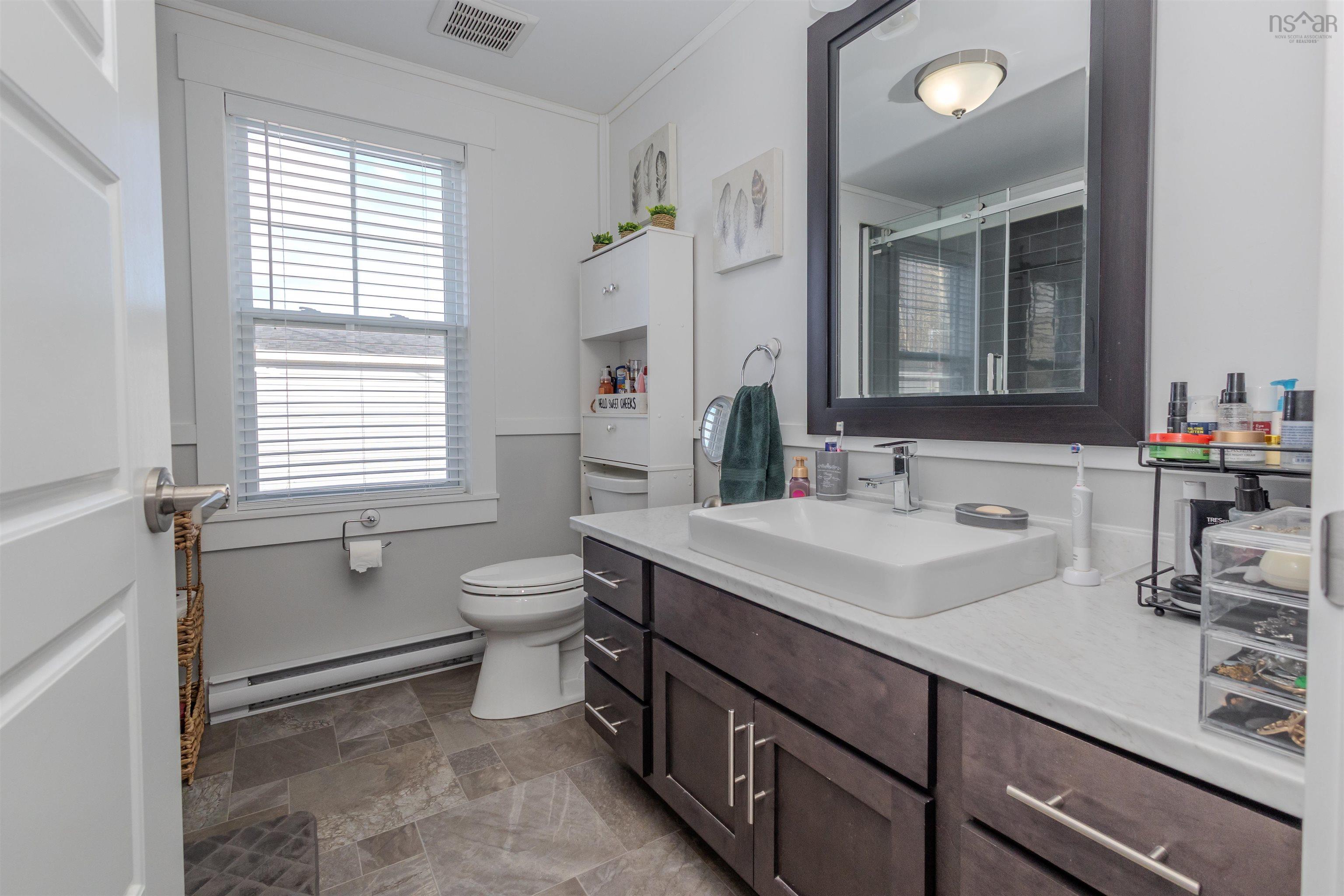 $229,000.00: 6 Third Street, Howie Centre